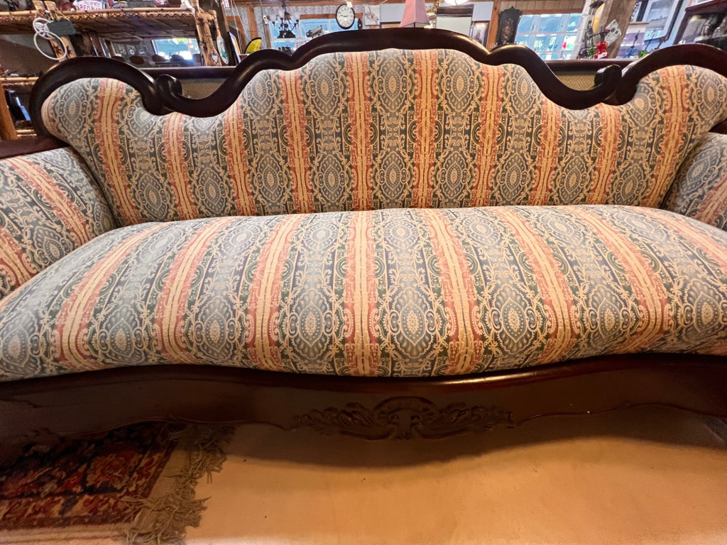 Late 19th-Century American Victorian Upholstered Sofa – Eastlake Influence