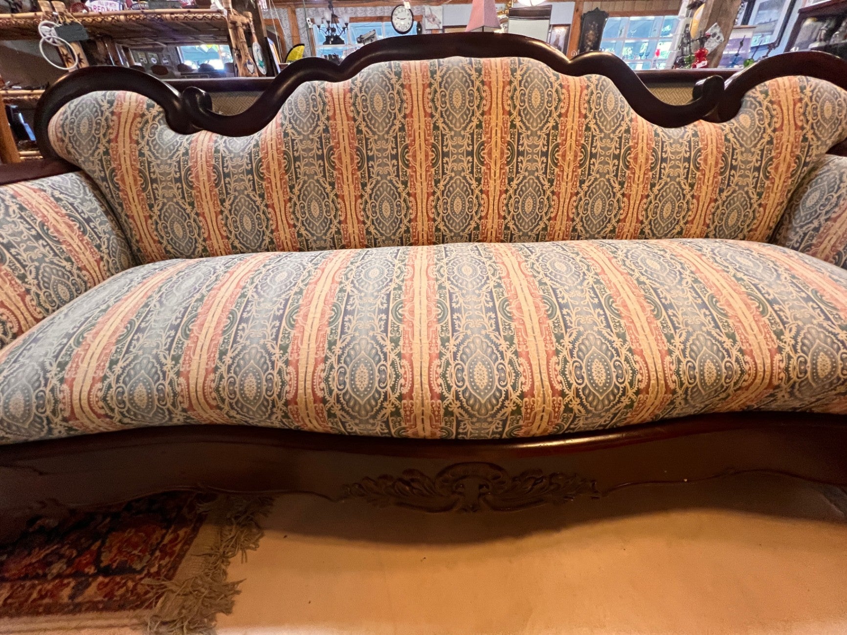 Late 19th-Century American Victorian Upholstered Sofa – Eastlake Influence