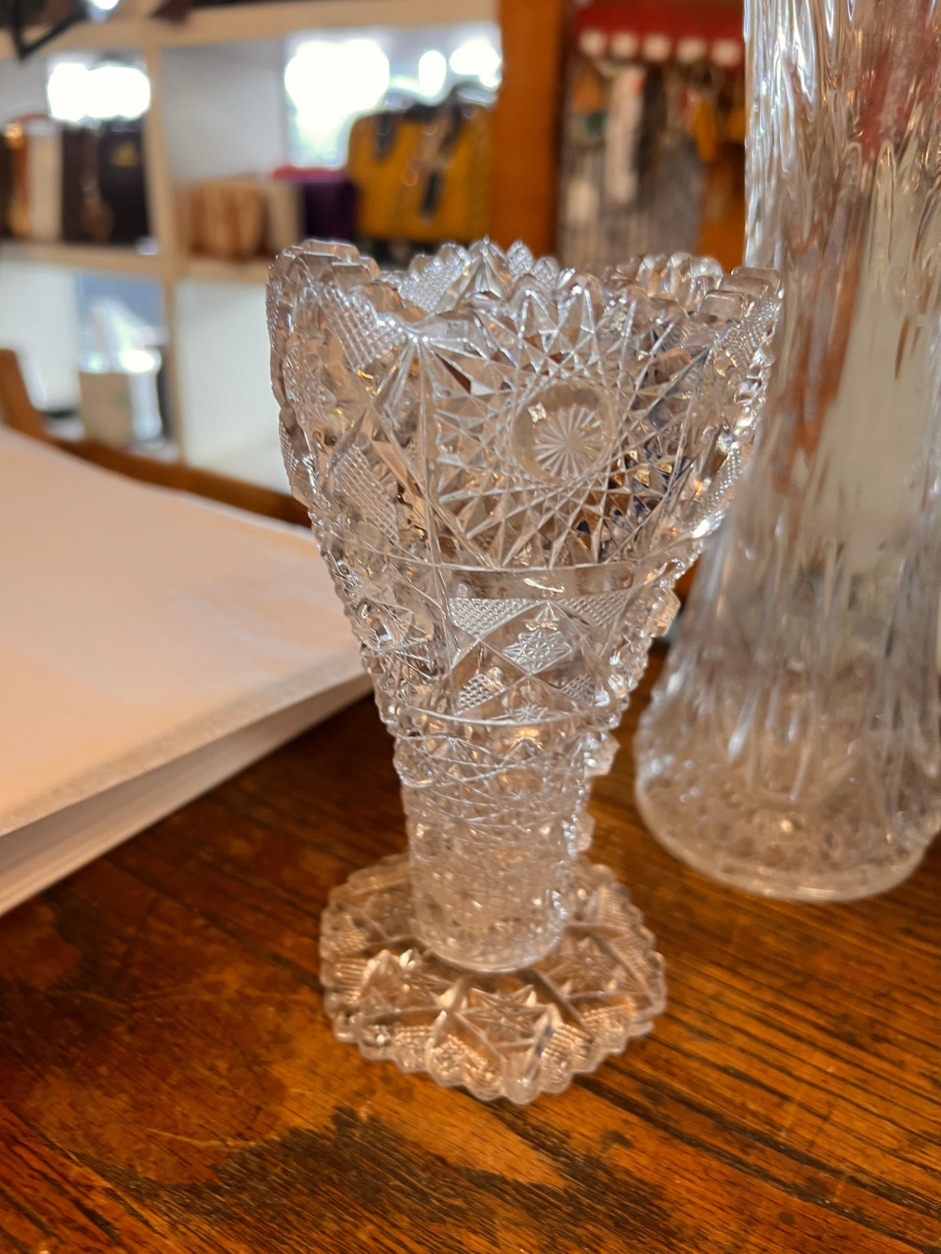 EAPG Westmoreland Deep Cut Glass Sunburst & Arrows 6.25" Trumpet Table Vase