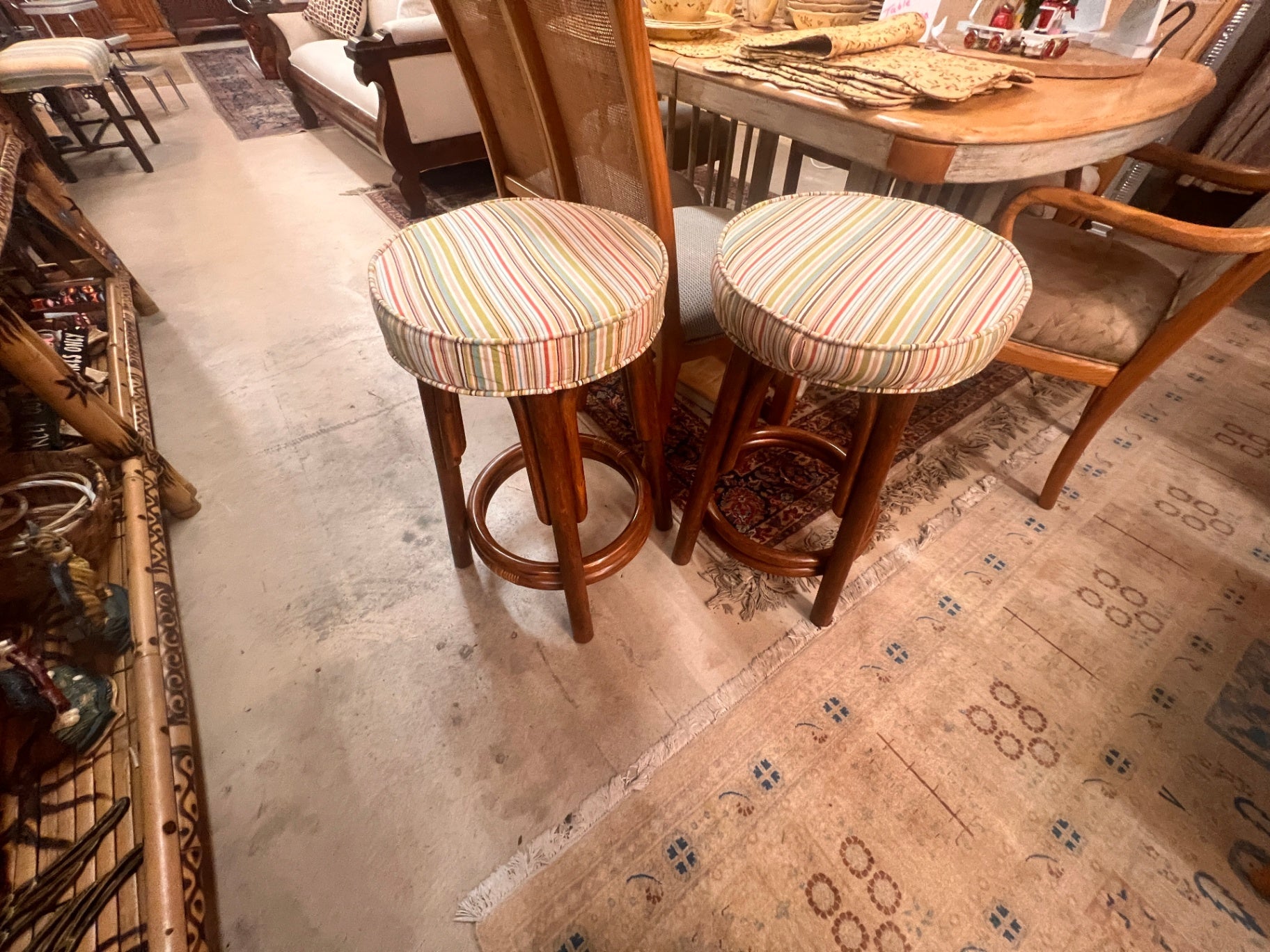 Vintage Rattan Backless Bar Stool