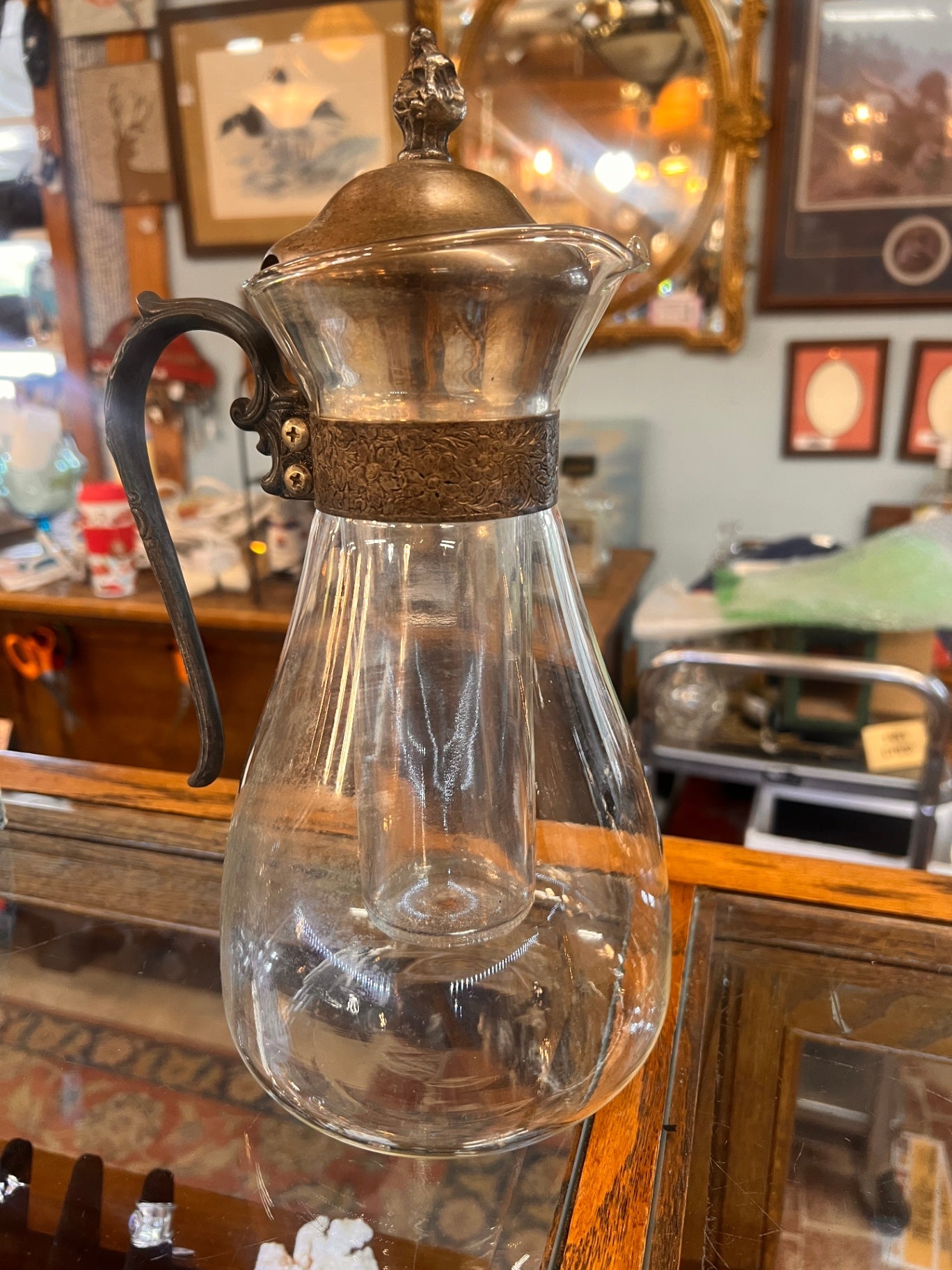 Vintage Sheridan Silver glass "Chill-It" pitcher or carafe. 