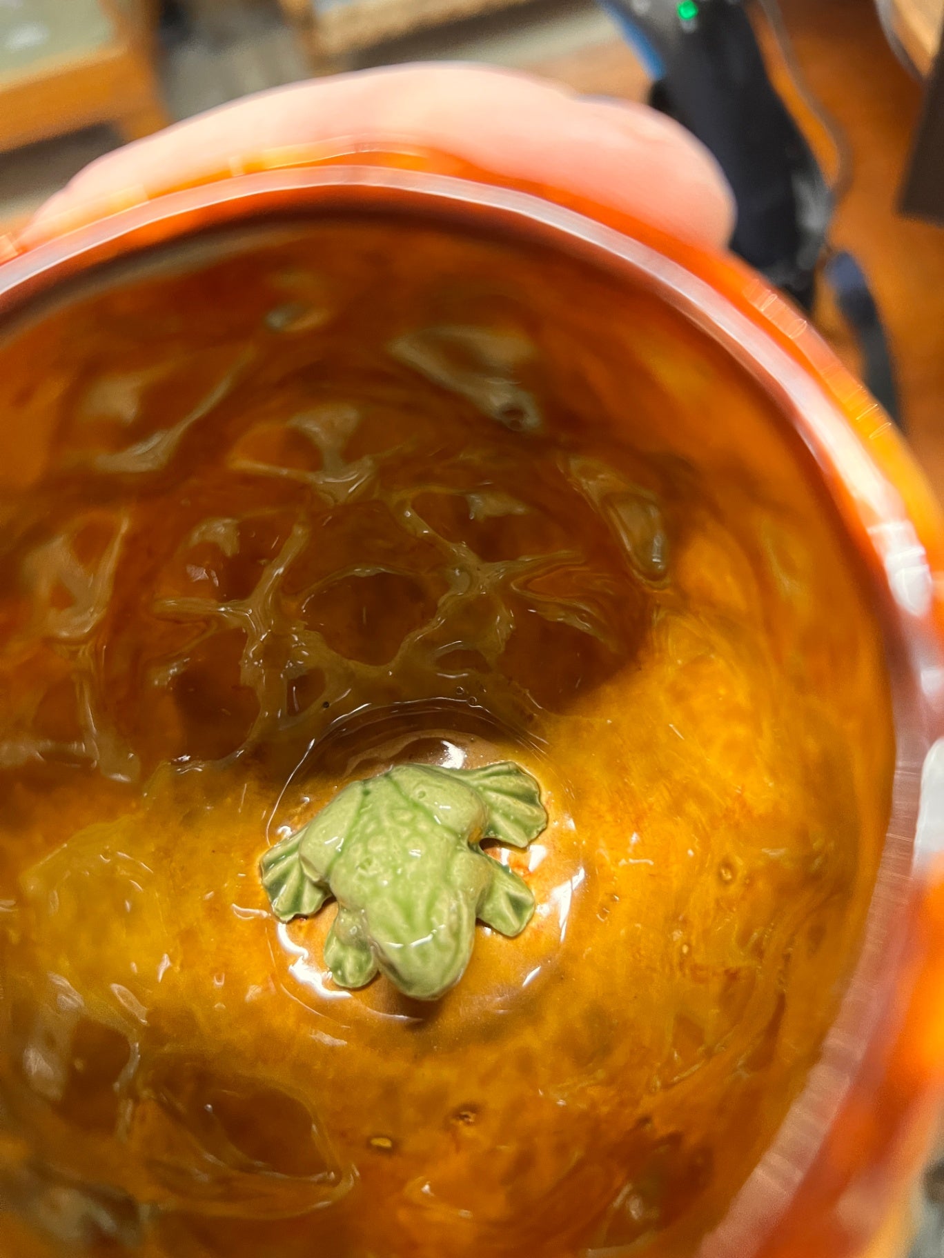 Vintage Puerto Rican Art Pottery Bowl with Coquí Frog – Hand-Made, Amber Glaze