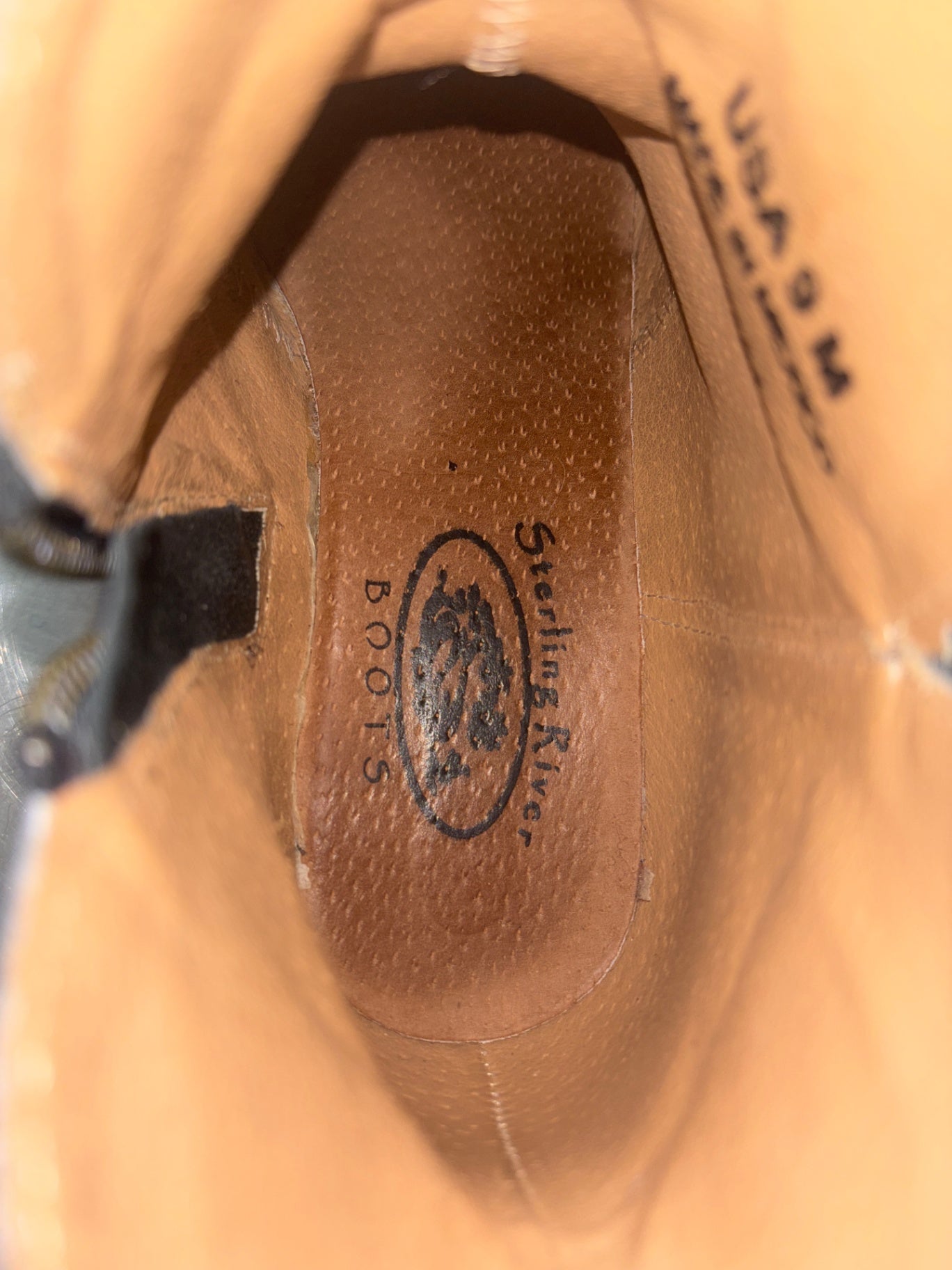 Size 9 women's Sterling River gray embroidered leather western ankle boots.