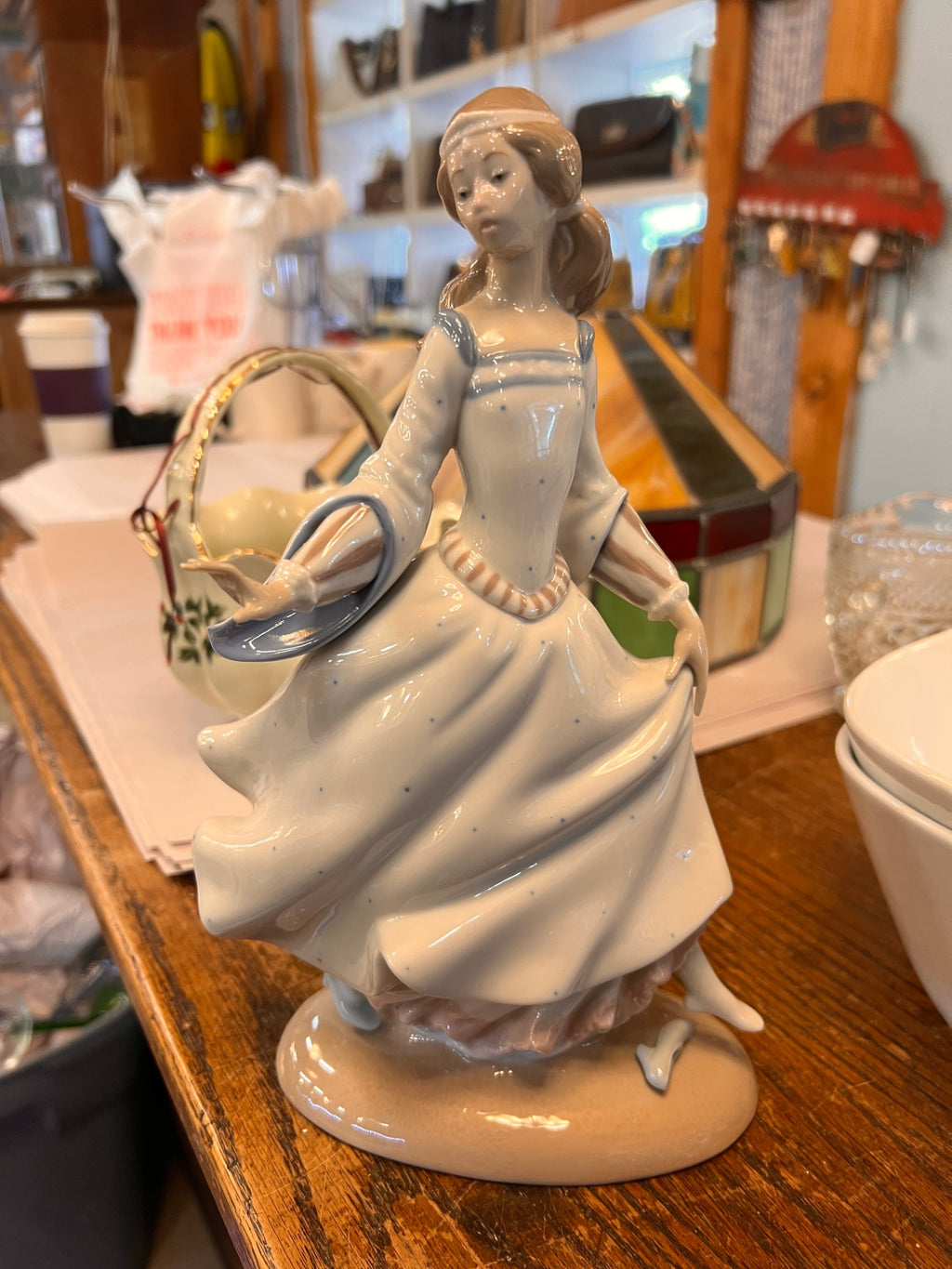 Lladro Cinderella #4828 Designed By Antonio Ruiz Retired 1988