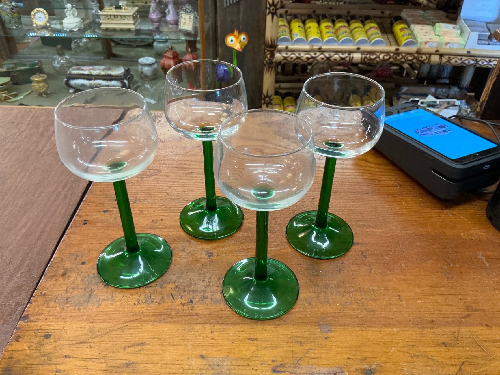 Set of 4 Green Stem Cocktail / Wine Glasses – Clear Bowls with Emerald Green Stems