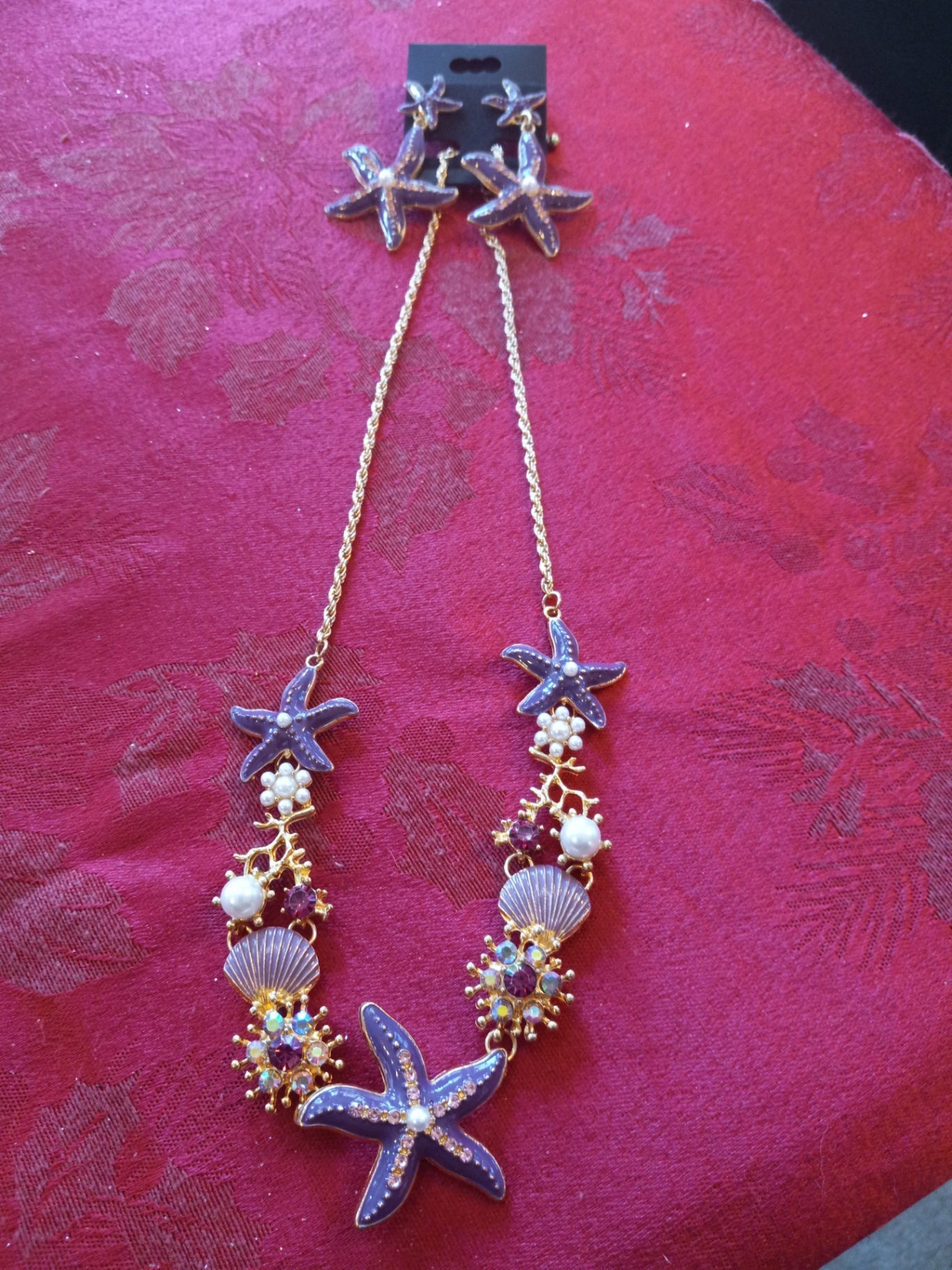 Purple starfish neck n earrings dsc