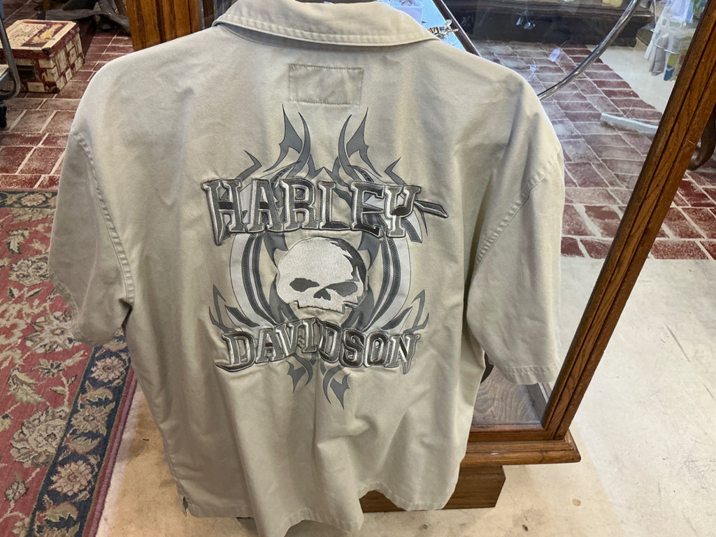 Men’s Harley Shirt large
