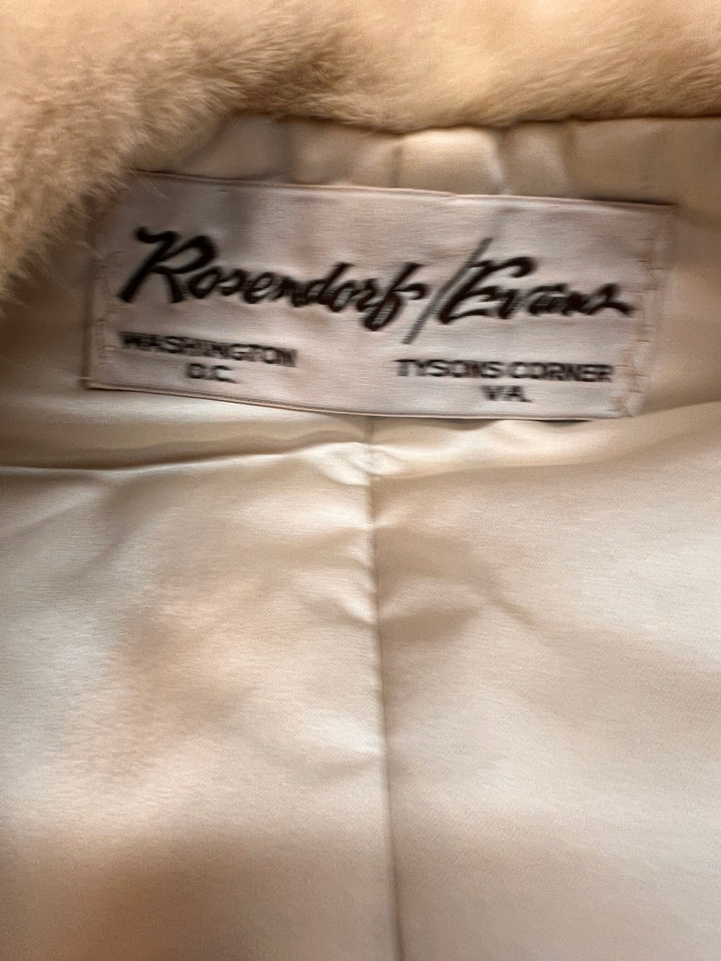 Vintage Cream Mink Fur Stole Jacket by Rosenberg Kraemer, Washington DC – Mid-Century Luxury Fu