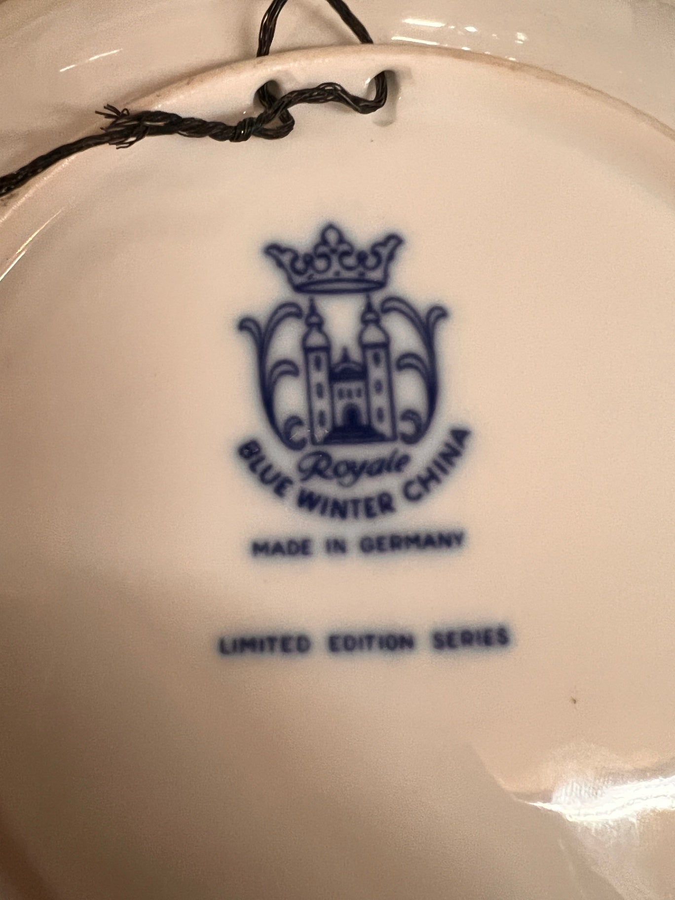 Made in Germany Mothers Day 1971 Limited Edition Collector Plate Doe & Fawn 7.5"