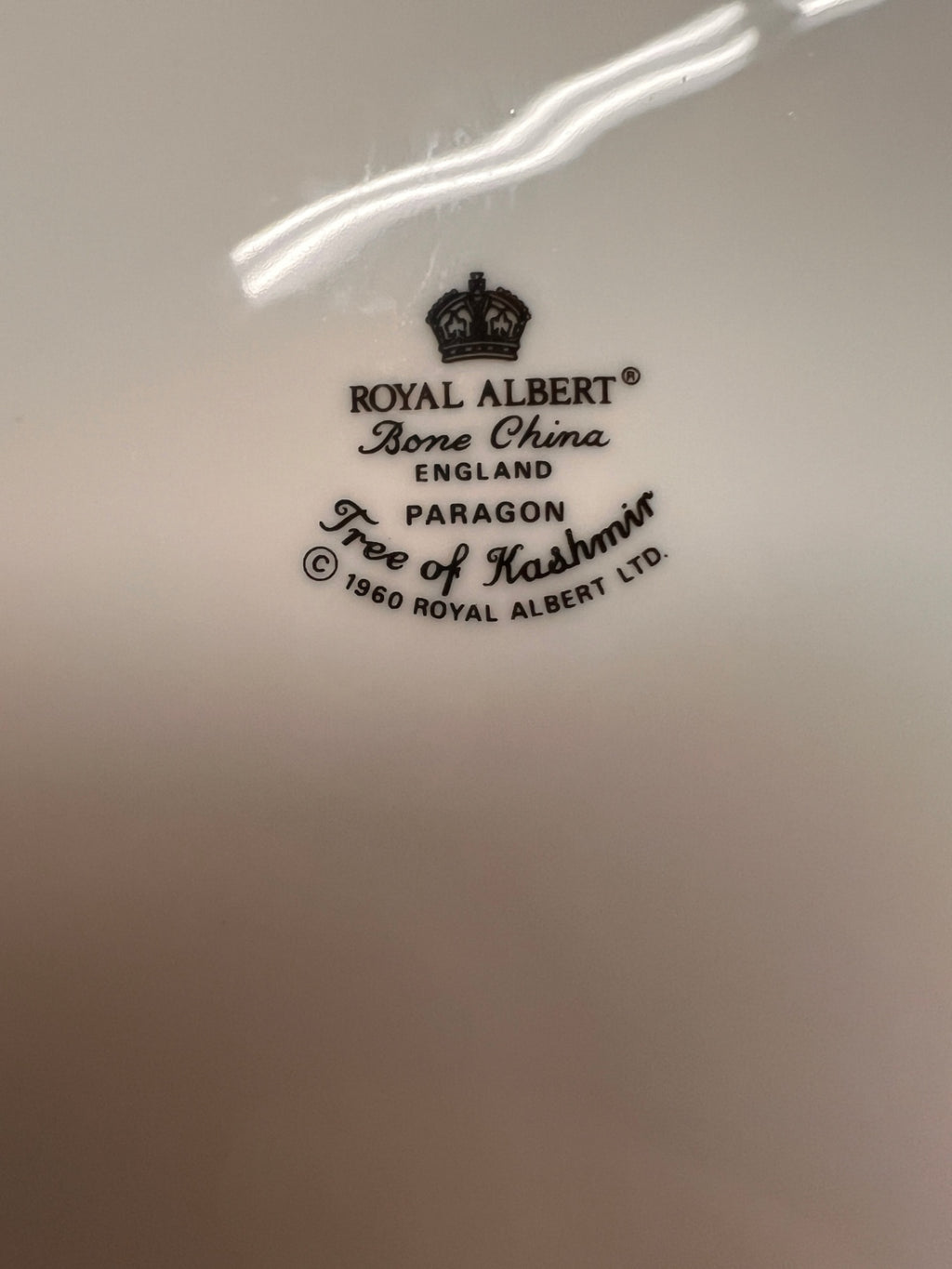 Royal Albert Paragon Bone China Tree of Kashmir Pattern Bread Plate