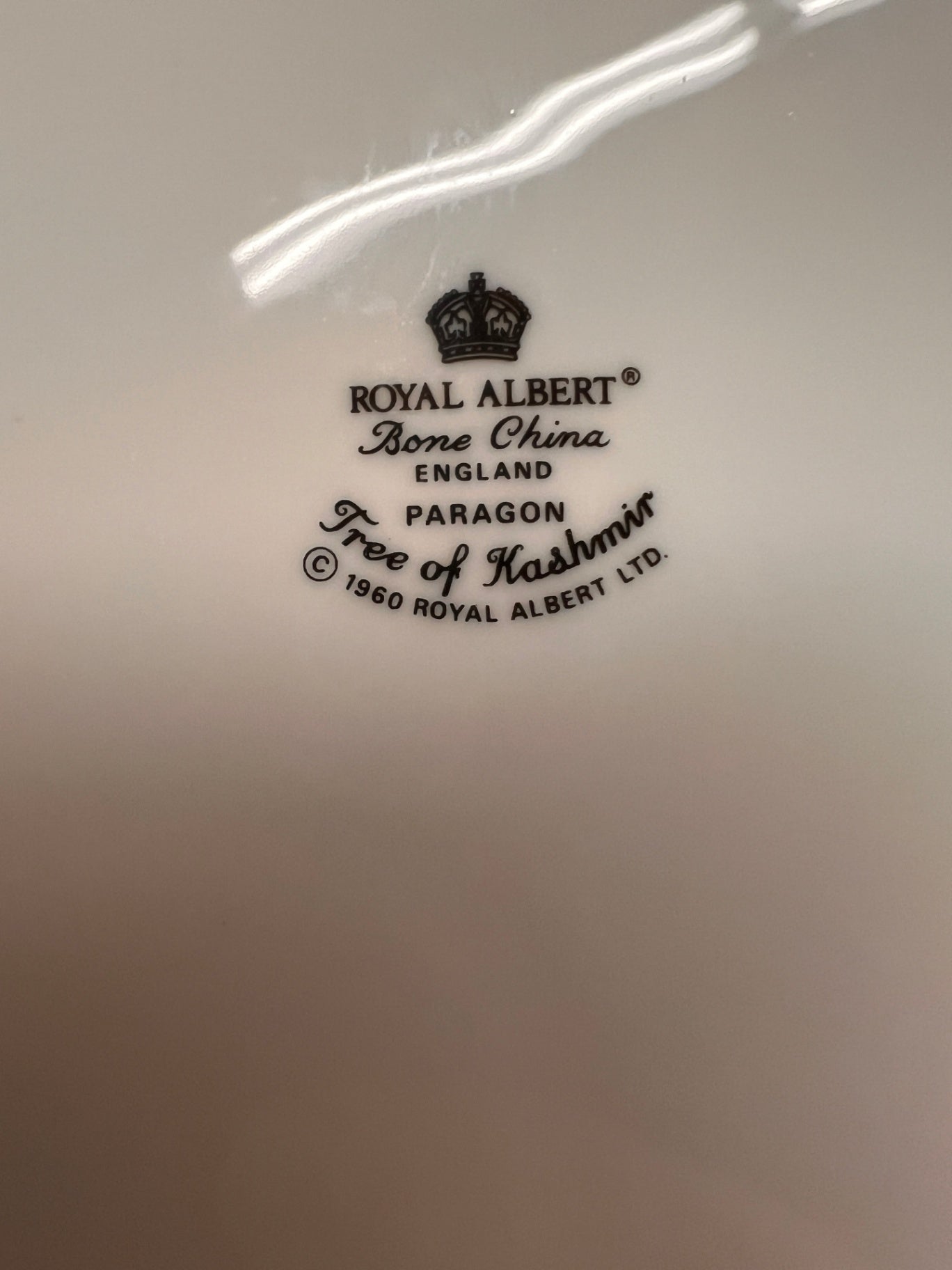 Royal Albert Paragon Bone China Tree of Kashmir Pattern Bread Plate