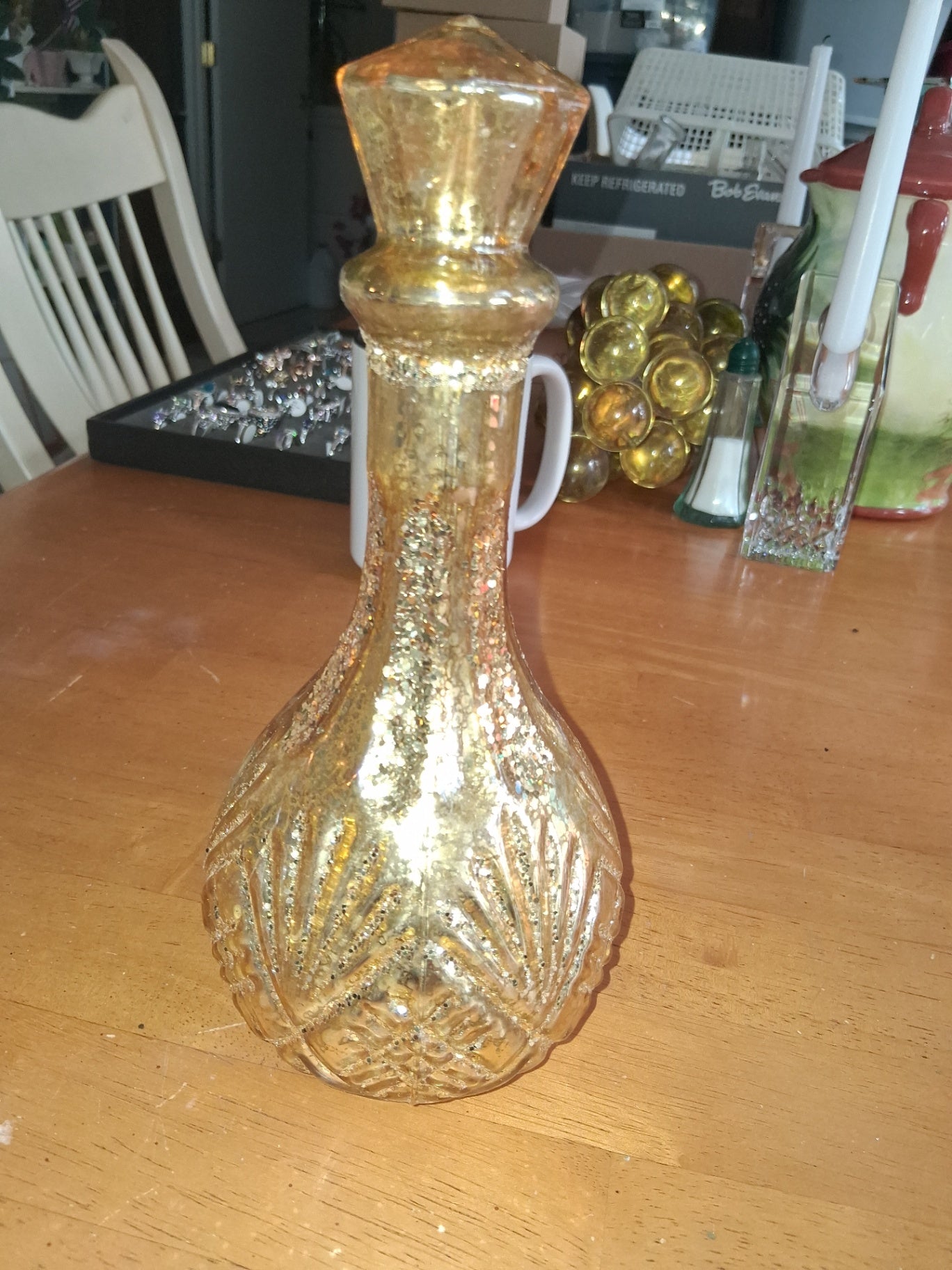 Gold long neck glitter bottle dsc