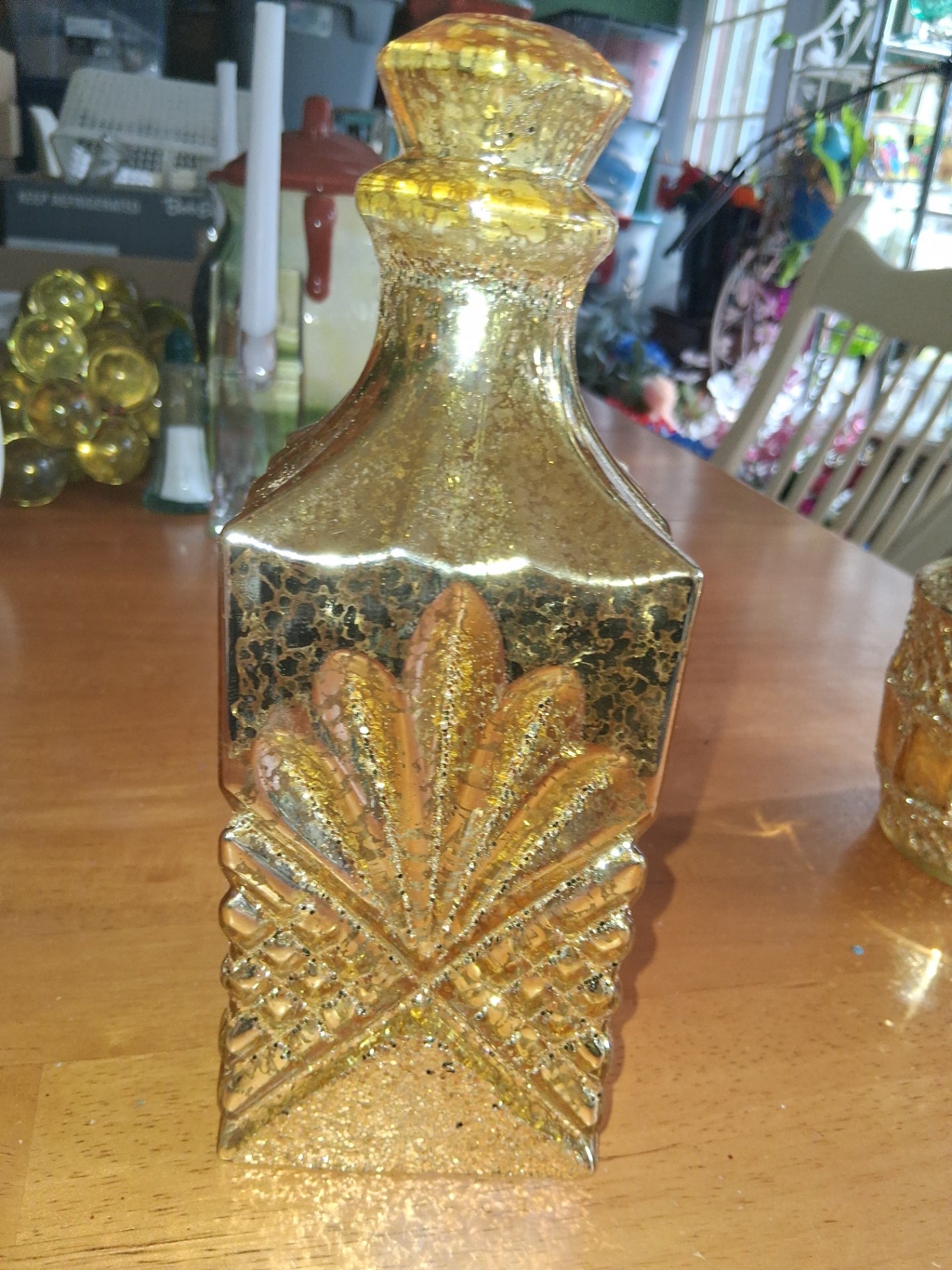 Gold square glitter bottle dsc