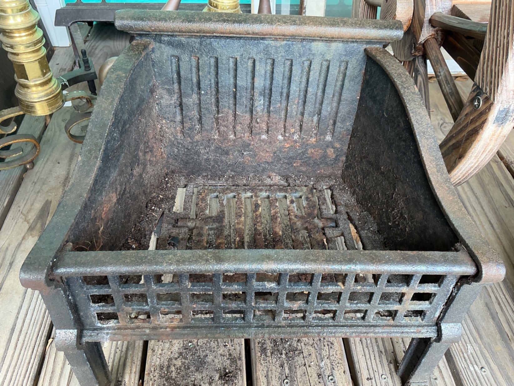 Antique Victorian Cast Iron Fireplace Coal Grate / Fire Basket