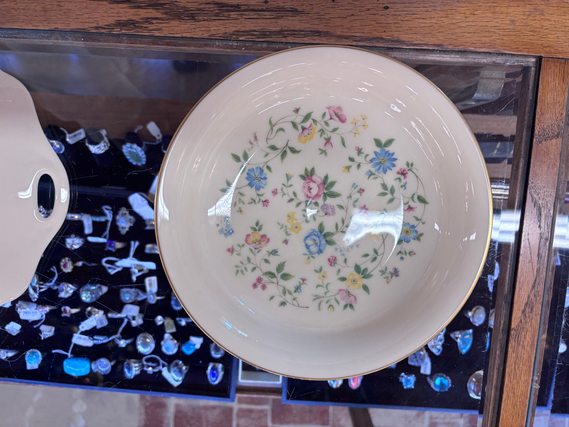 Oxford, a division of Lenox, Garden Party pattern plate