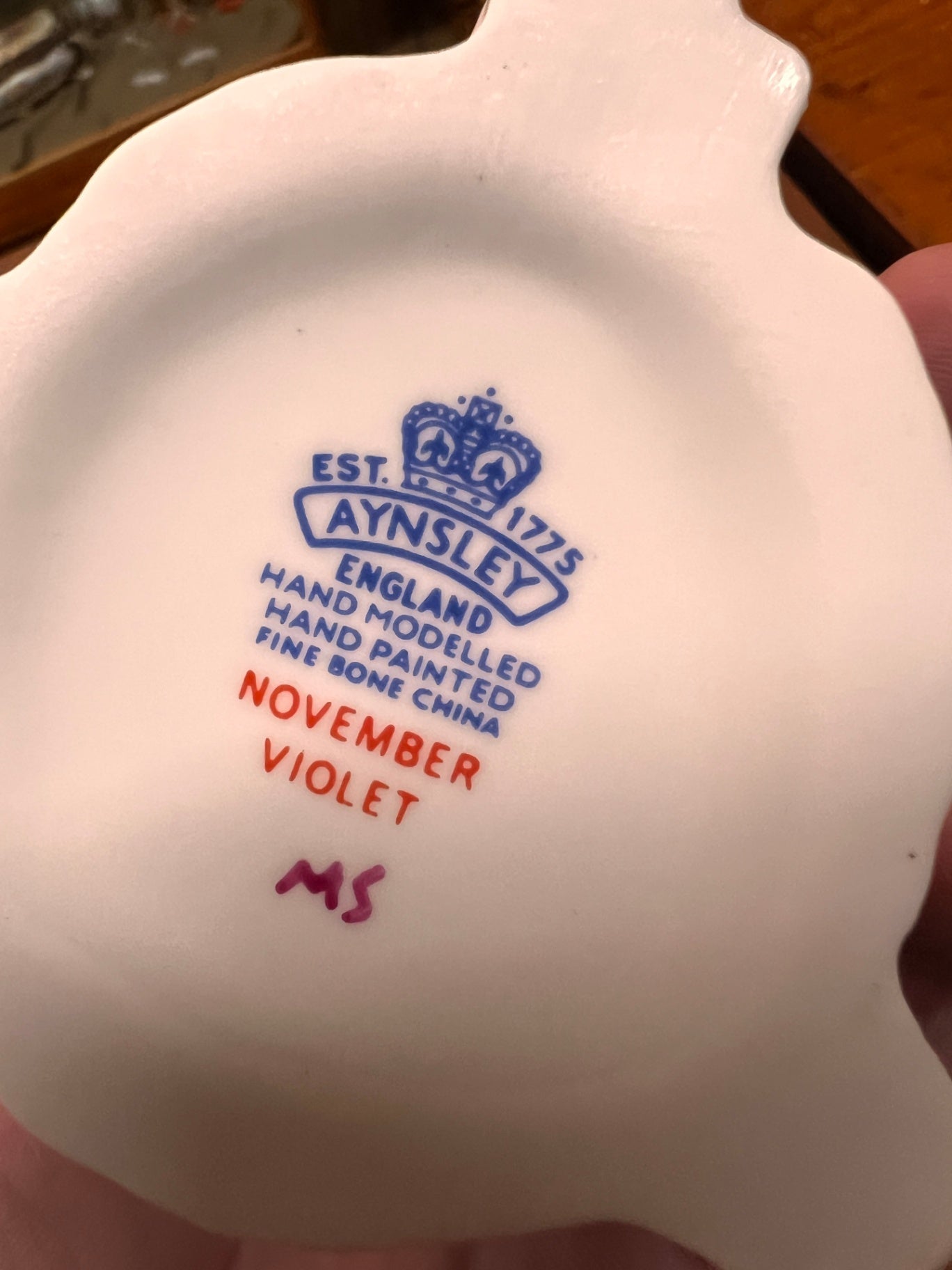 Vintage Aynsley November Violet Fine Bone China Floral Posy – Hand Modelled & Hand Painted – England