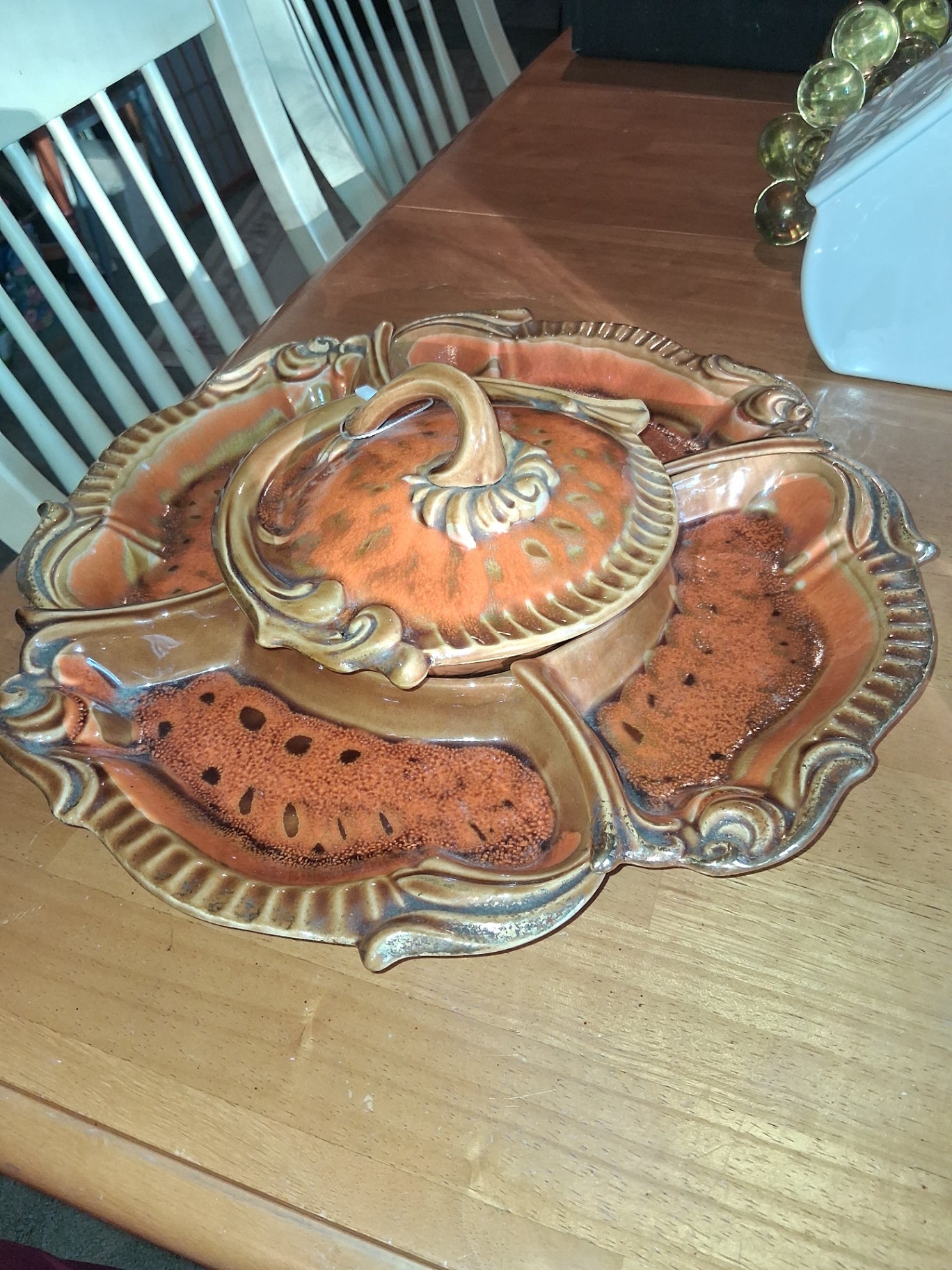 Pottery server dsc