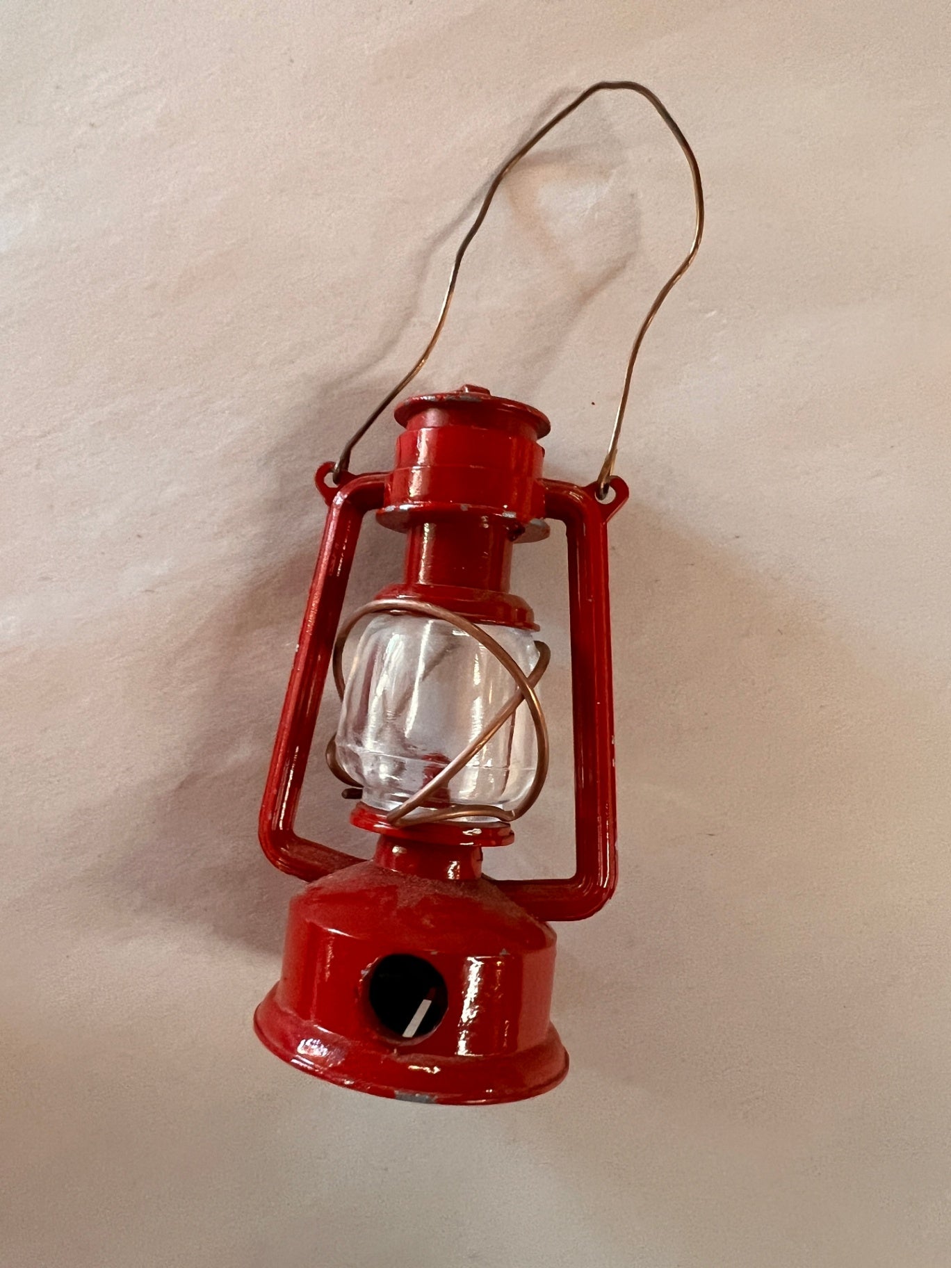 Vintage Durham Industries Pencil Sharpener Diecast Lantern Holly Hobby Accessory