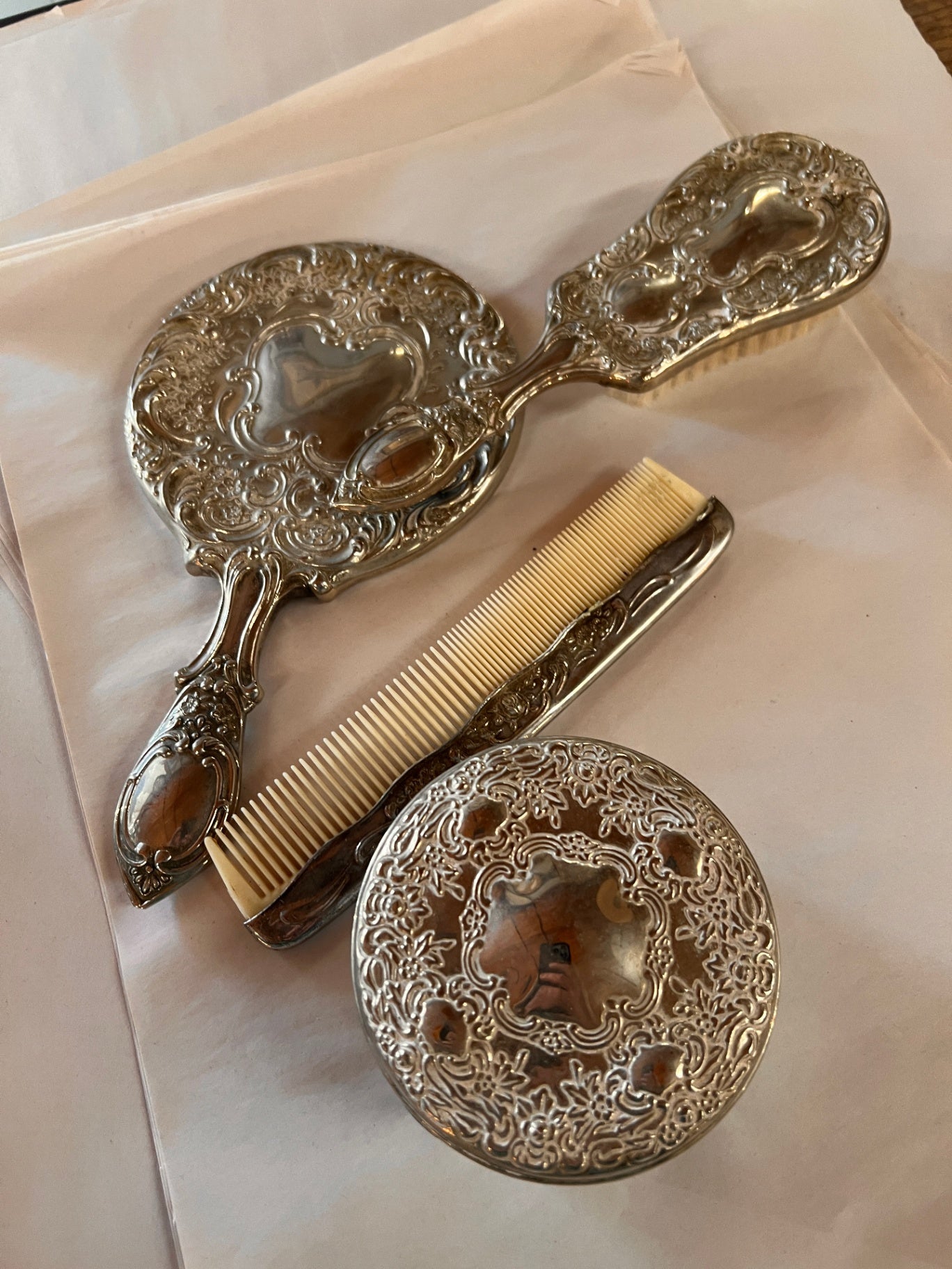 Vintage Silver Plated 4 Piece Vanity Set