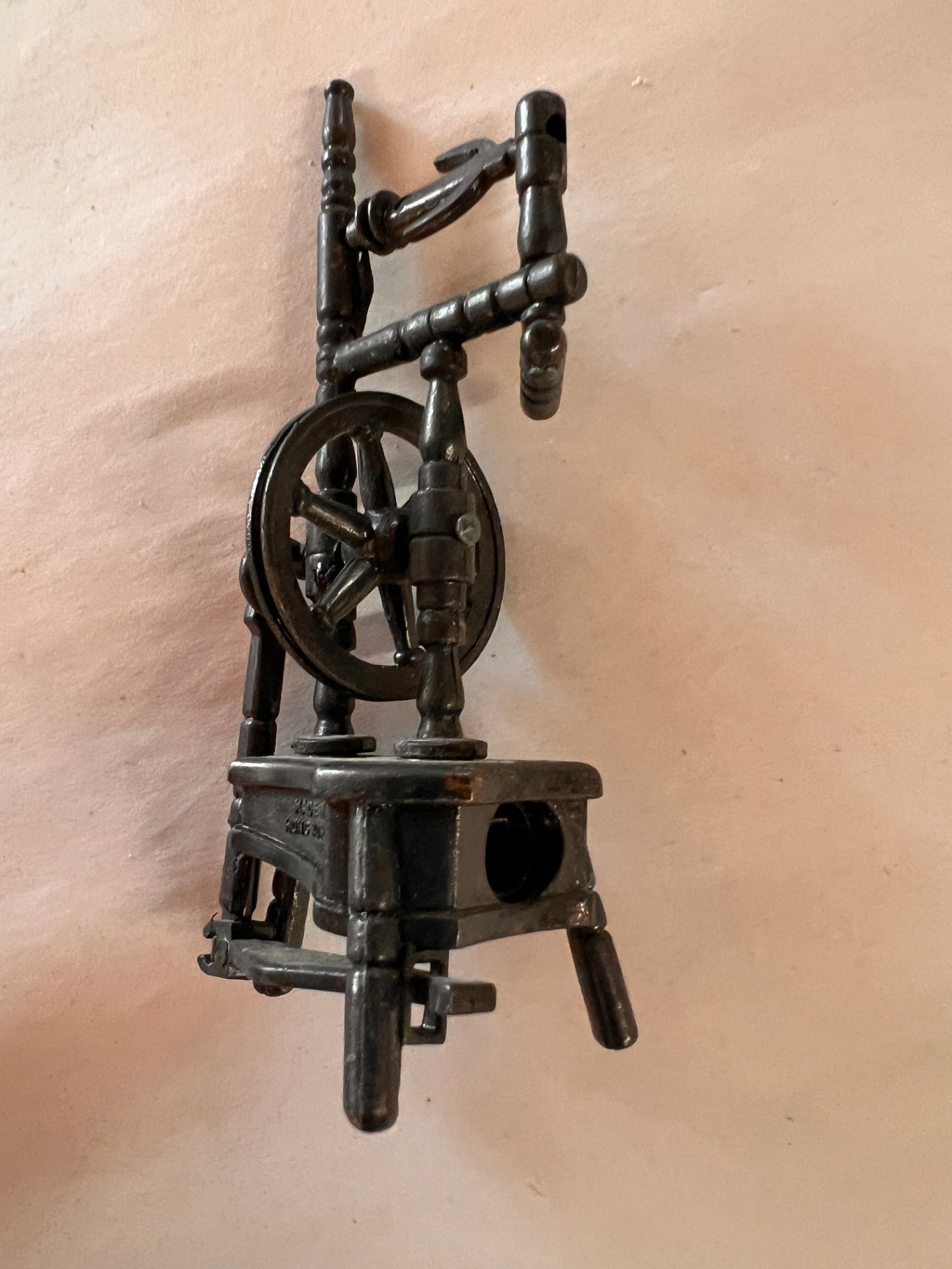 Vintage Die Cast Metal Pencil Sharpener PLAYME Spain SPINNING YARN WHEEL