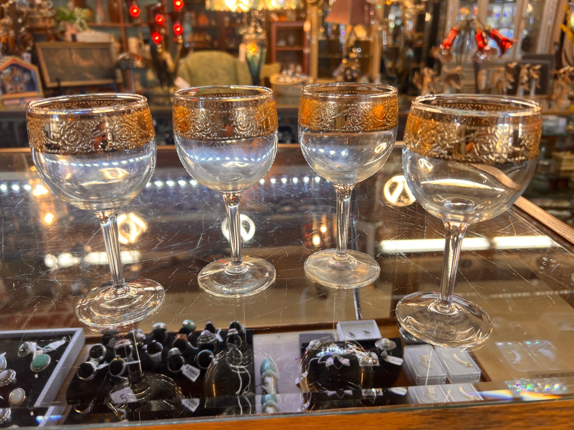 Vintage Culver 22K Gold Encrusted Champagne Coupes – Set of 4 Ornate Floral Scroll Stemware – Hollywood Regency Barware
