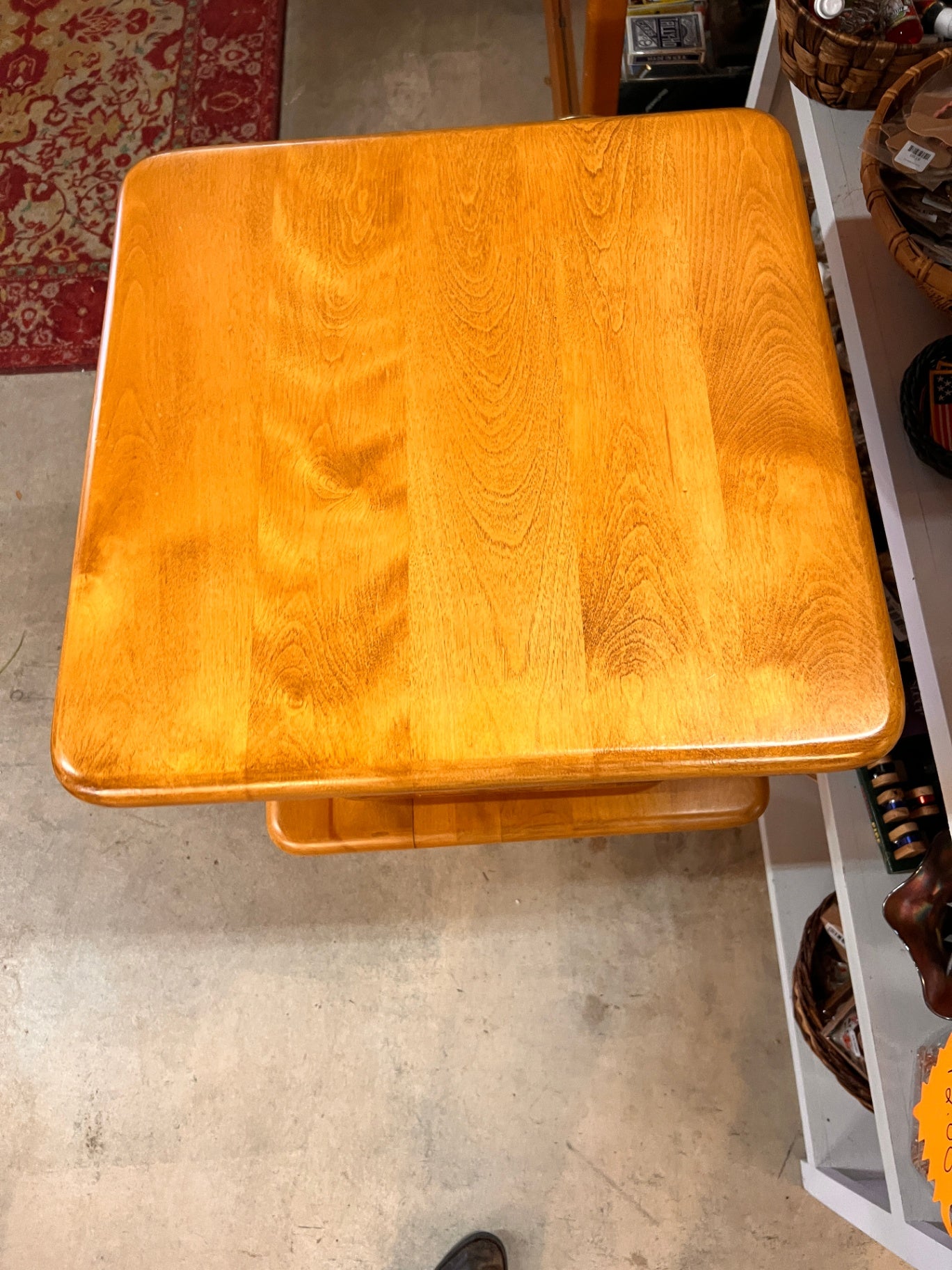 Vintage ETHAN ALLEN End Table Solid Maple Accent Plant Fern Table