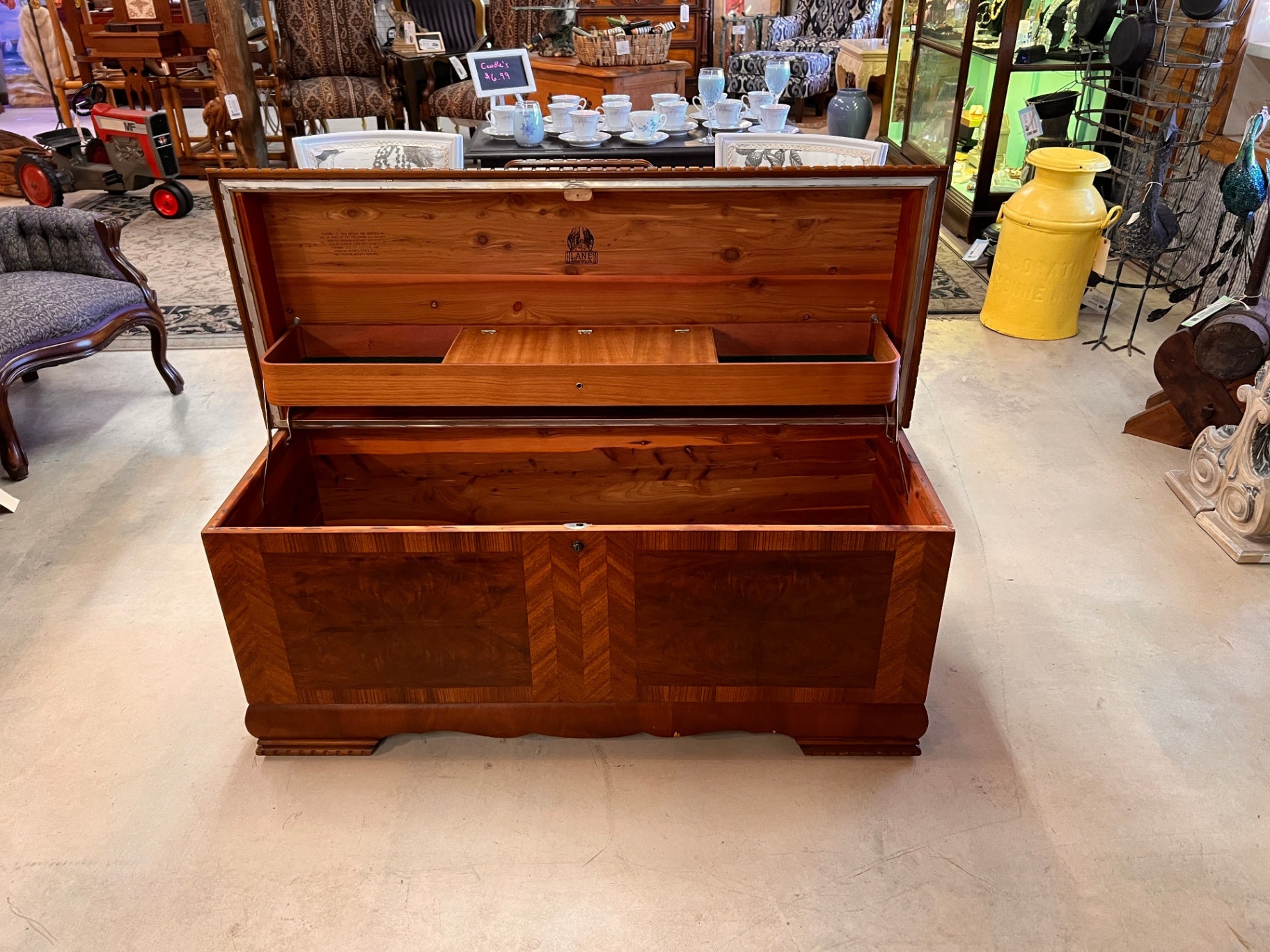 Vintage Lane Cedar Hope Chest – Waterfall Walnut Blanket Chest – Altavista Virginia