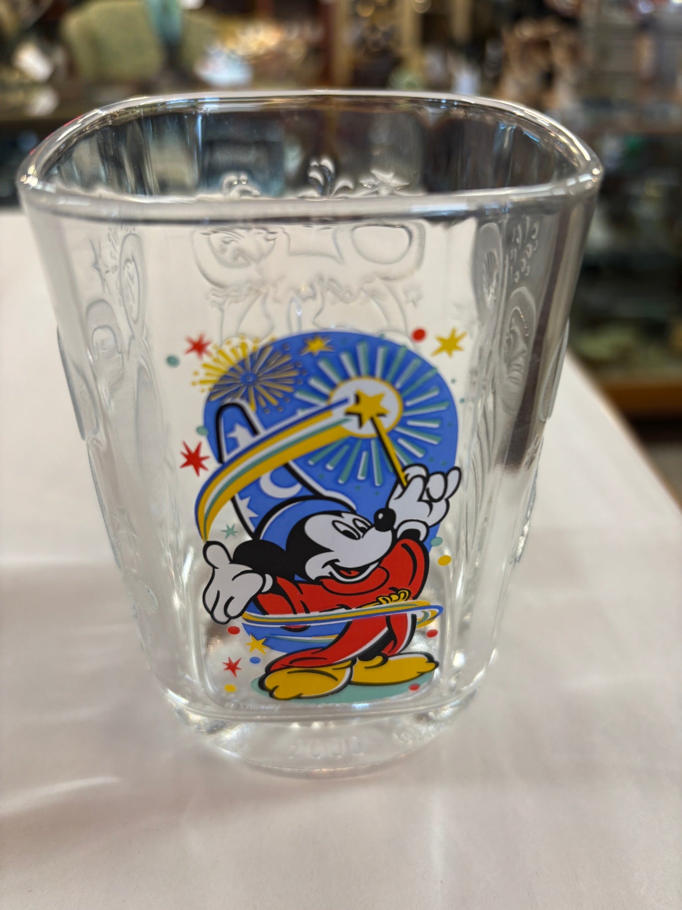 Disney World Epcot Mickey Mouse Wizard Celebration Glass - New Beautiful “2000”