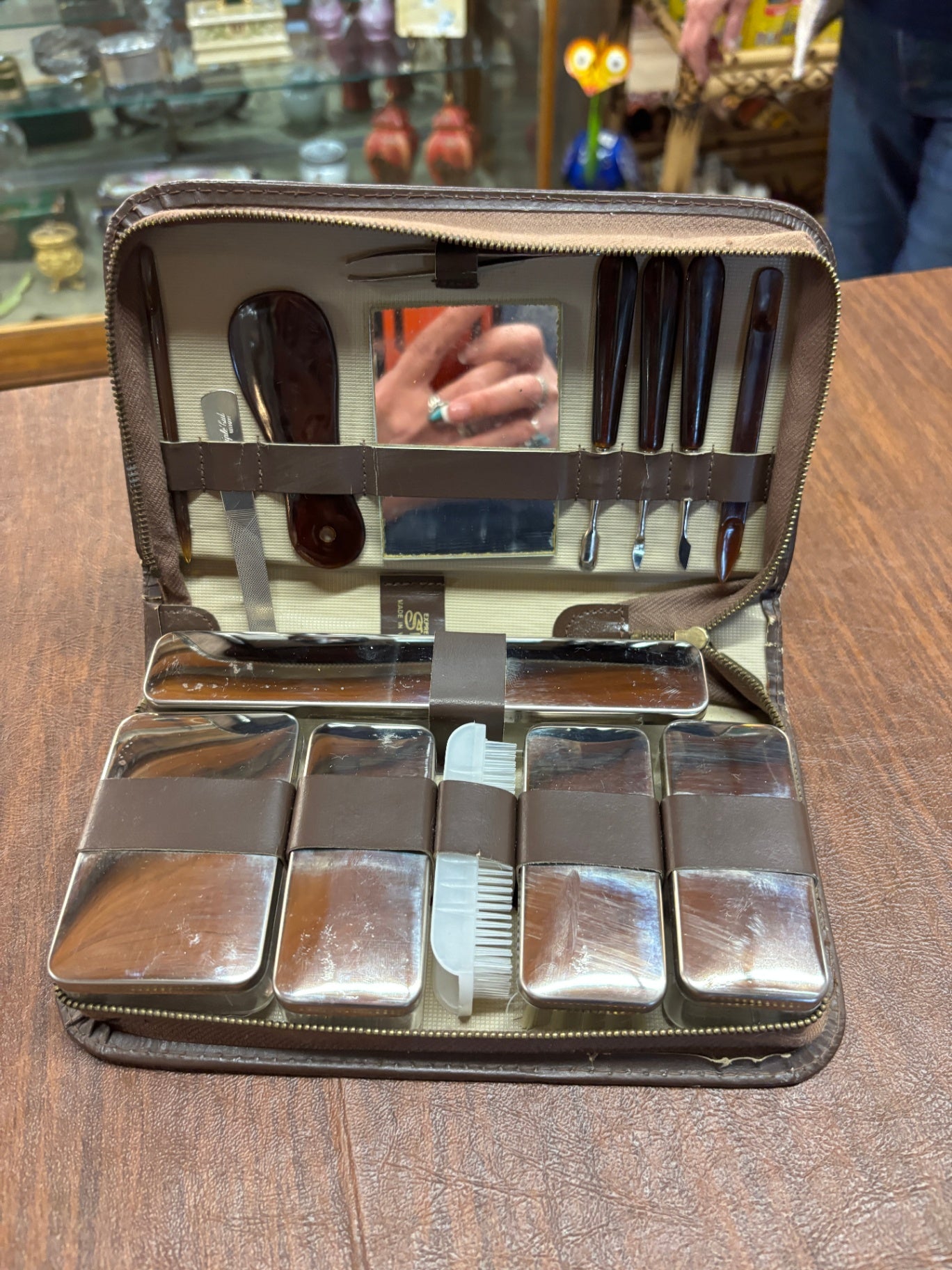Vintage Men's Travel Valet Kit