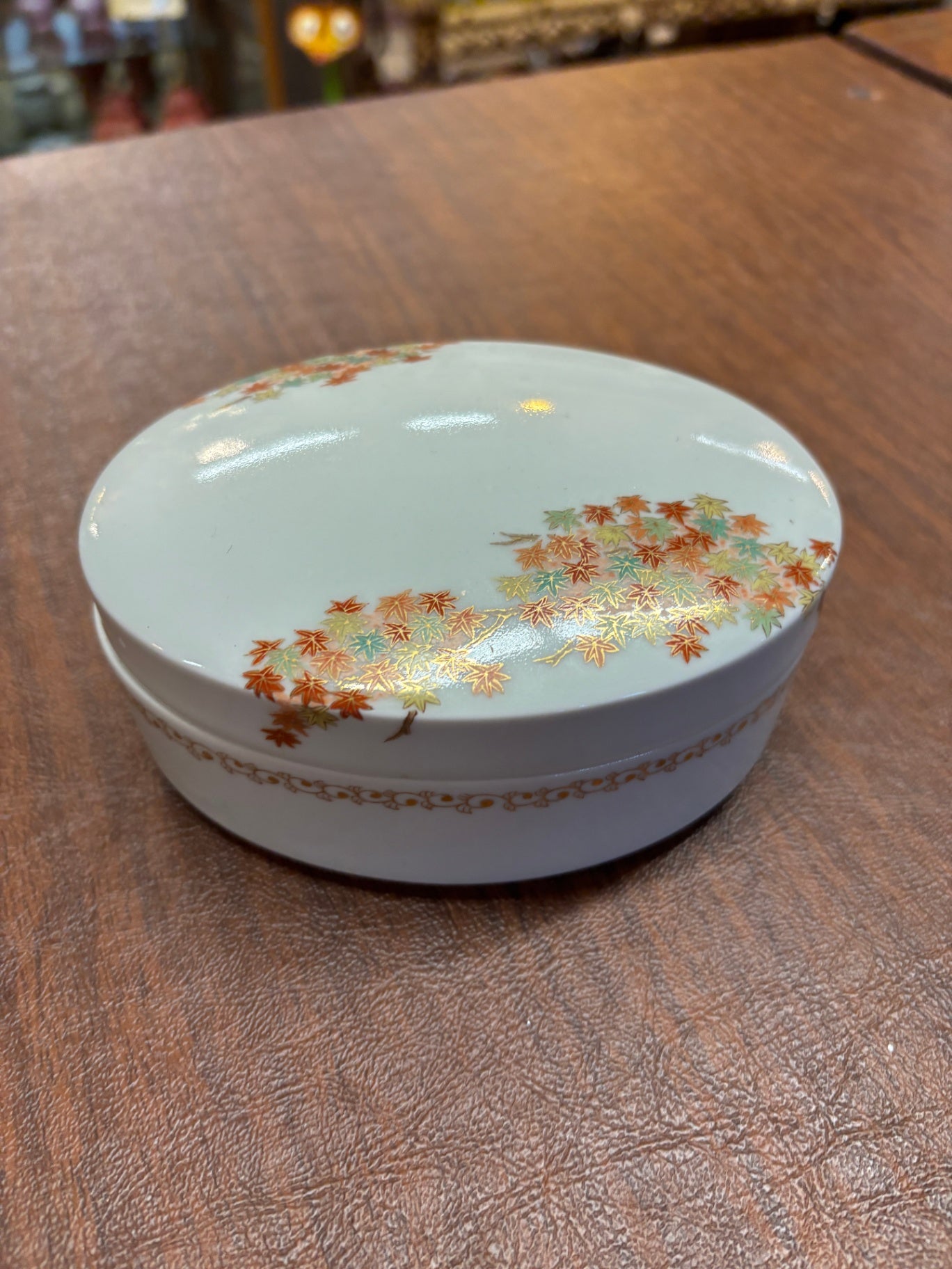 Vintage Wedgewood Bone China Trinket Dish with Lid and Oriental inspired Rooster Pattern.