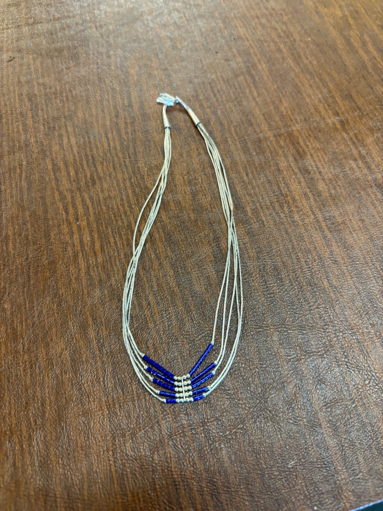 Vtg Native American Navajo sterling liquid Silver lapis necklace