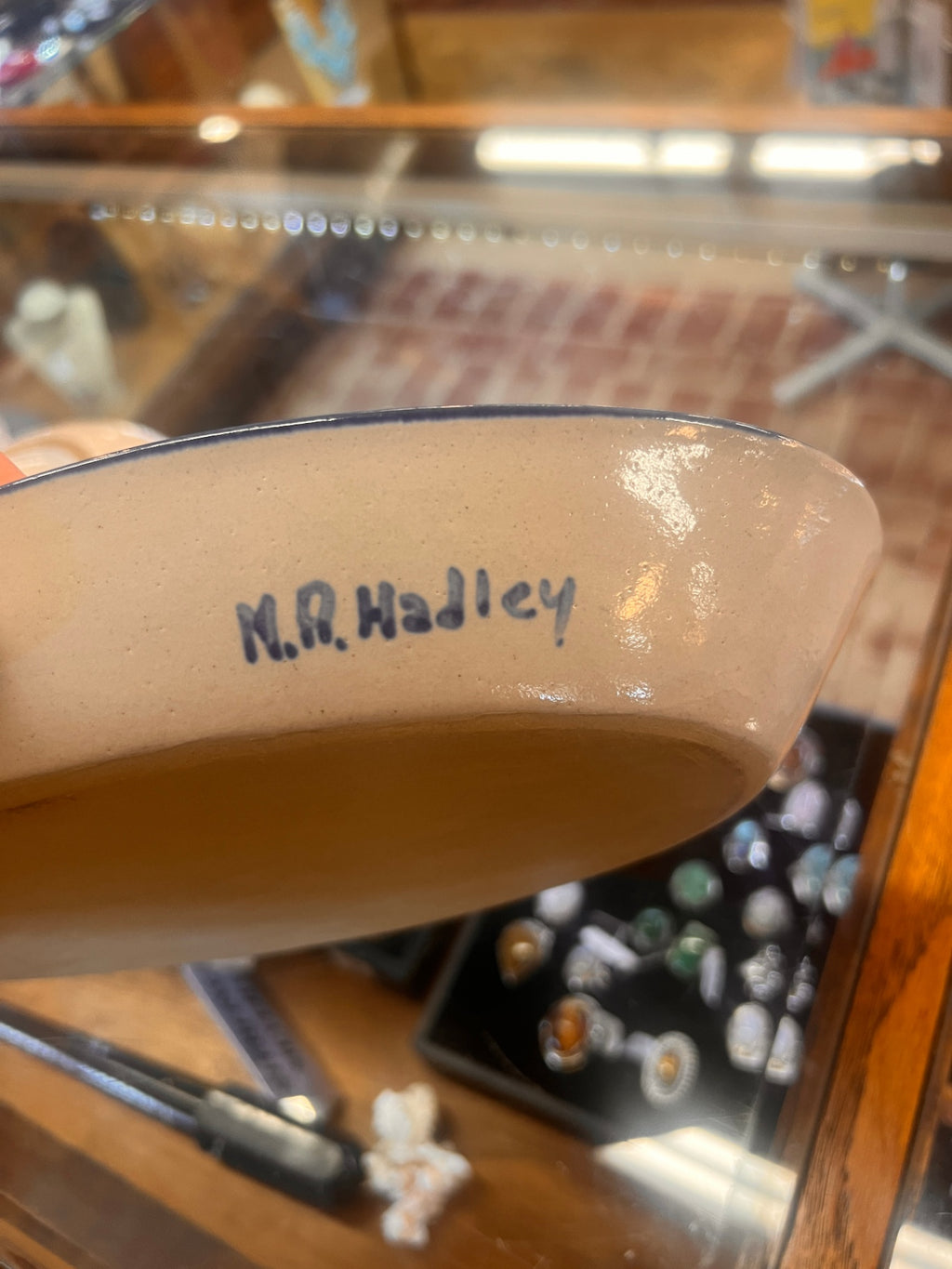 M A HADLEY OVAL DISH WITH COW DESIGN