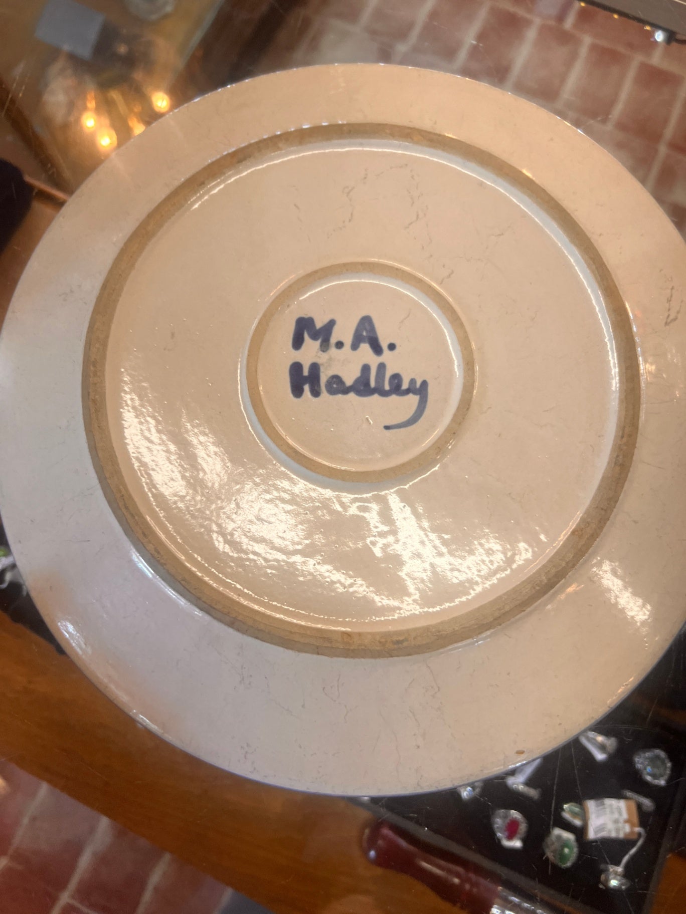 Vintage MA Hadley Pottery Stoneware Pig Farmhouse Dinner Plate Platter 11”