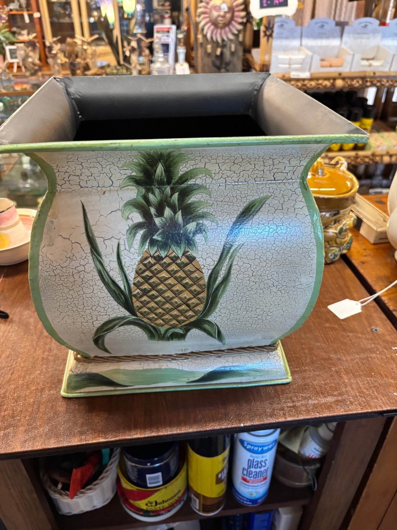 Metal Pineapple Planter