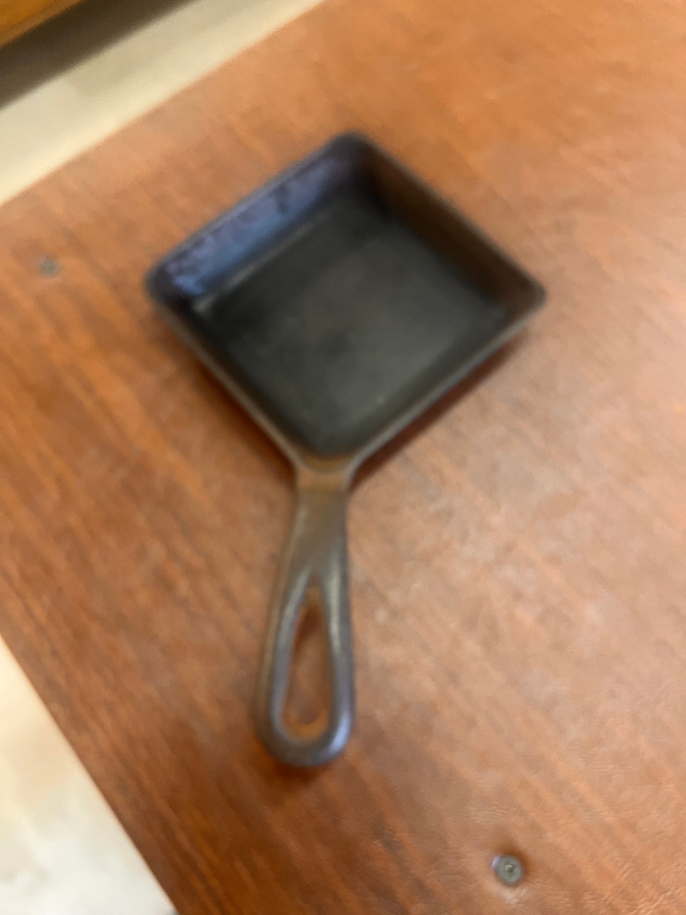 Vintage Griswold No.129 Square Egg Skillet Cast Iron – Erie PA – Single Egg Breakfast Pan