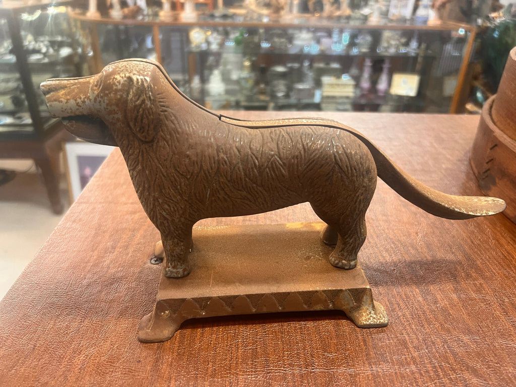 Antique Cast Iron Dog Nutcracker – L.A. Althoff Mfg Co Chicago – Early 1900s Figural Kitchen Tool