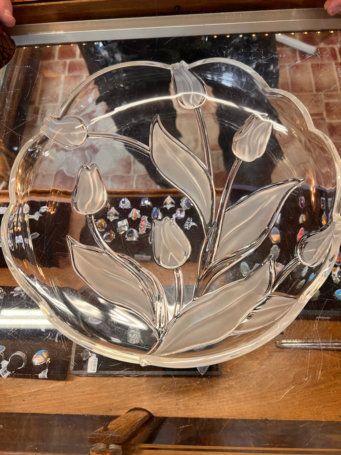MIKASA CLEAR GLASS ETCHED TULIP DESIGN 10" SERVING DISH Plate