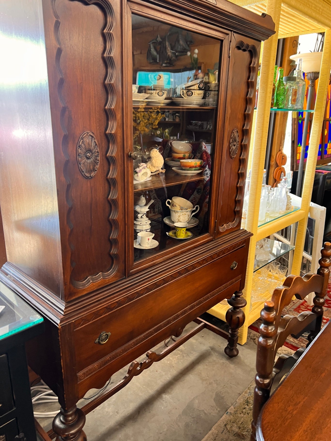 Antique 1930s Jacobean Revival China Cabinet – Kaufmann’s Pittsburgh Solid Wood Curio Hutch