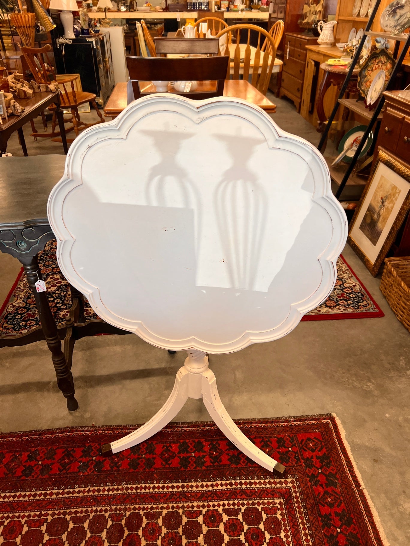 White Painted PIE CRUST Table