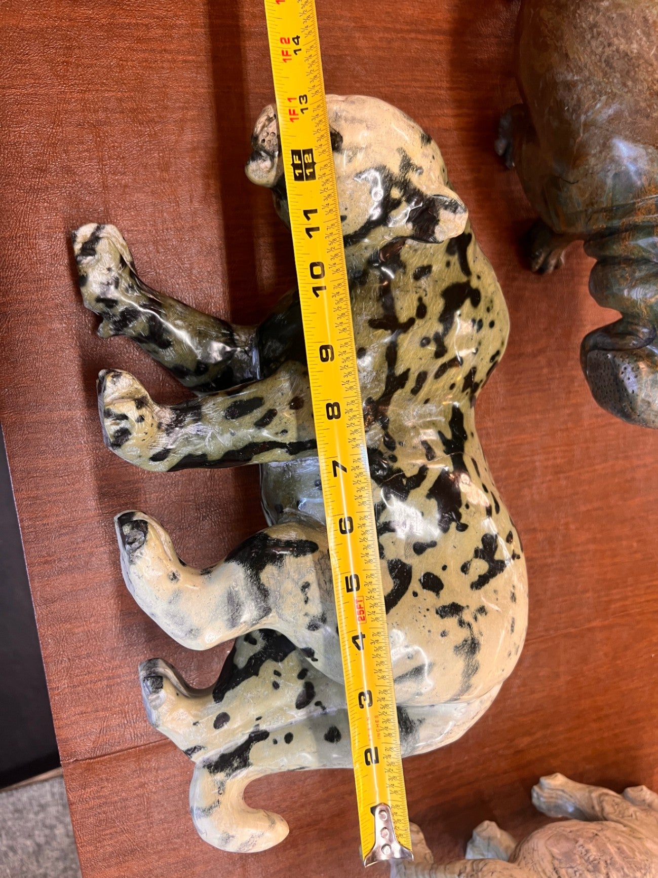 Vintage Hand Carved Stone Leopard Sculpture – Polished Green & Black Serpentine Panther Figurine 12” Decor