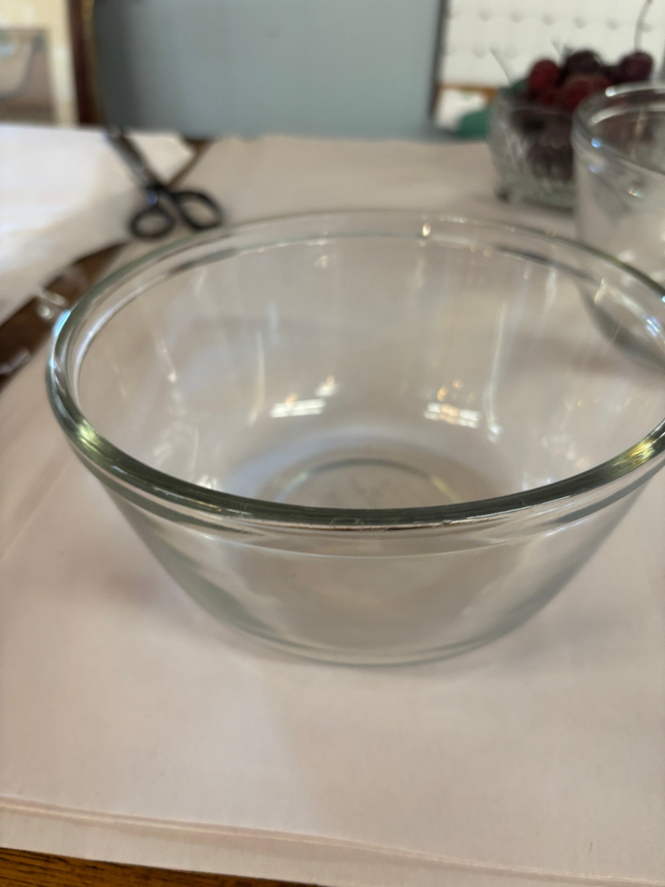 Large Vintage Anchor Hocking Clear Glass Mixing Bowl 