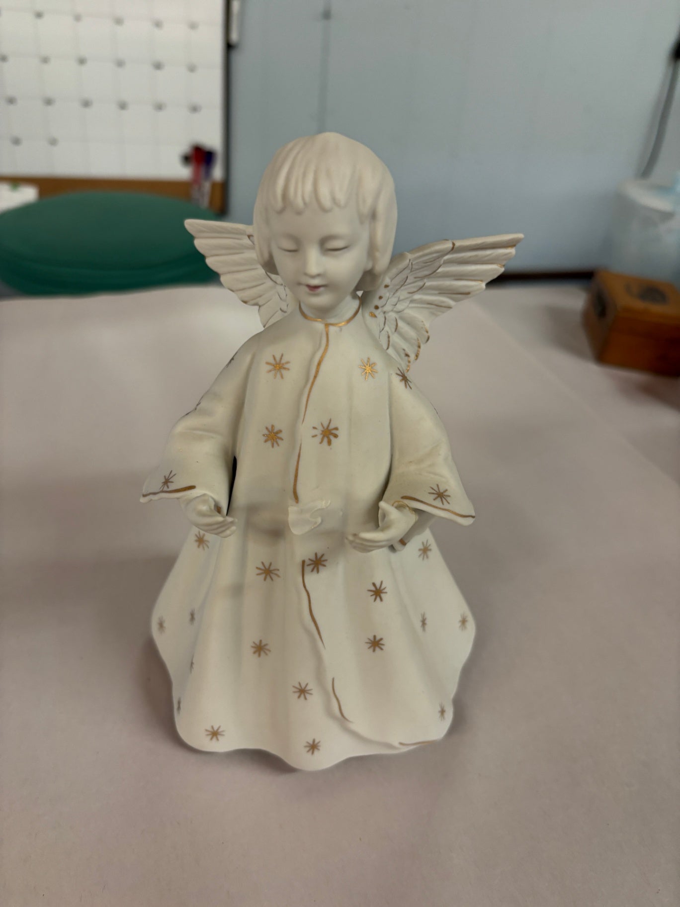 Vintage SB, Japan, Schmid, porcelain angel rotating music box.