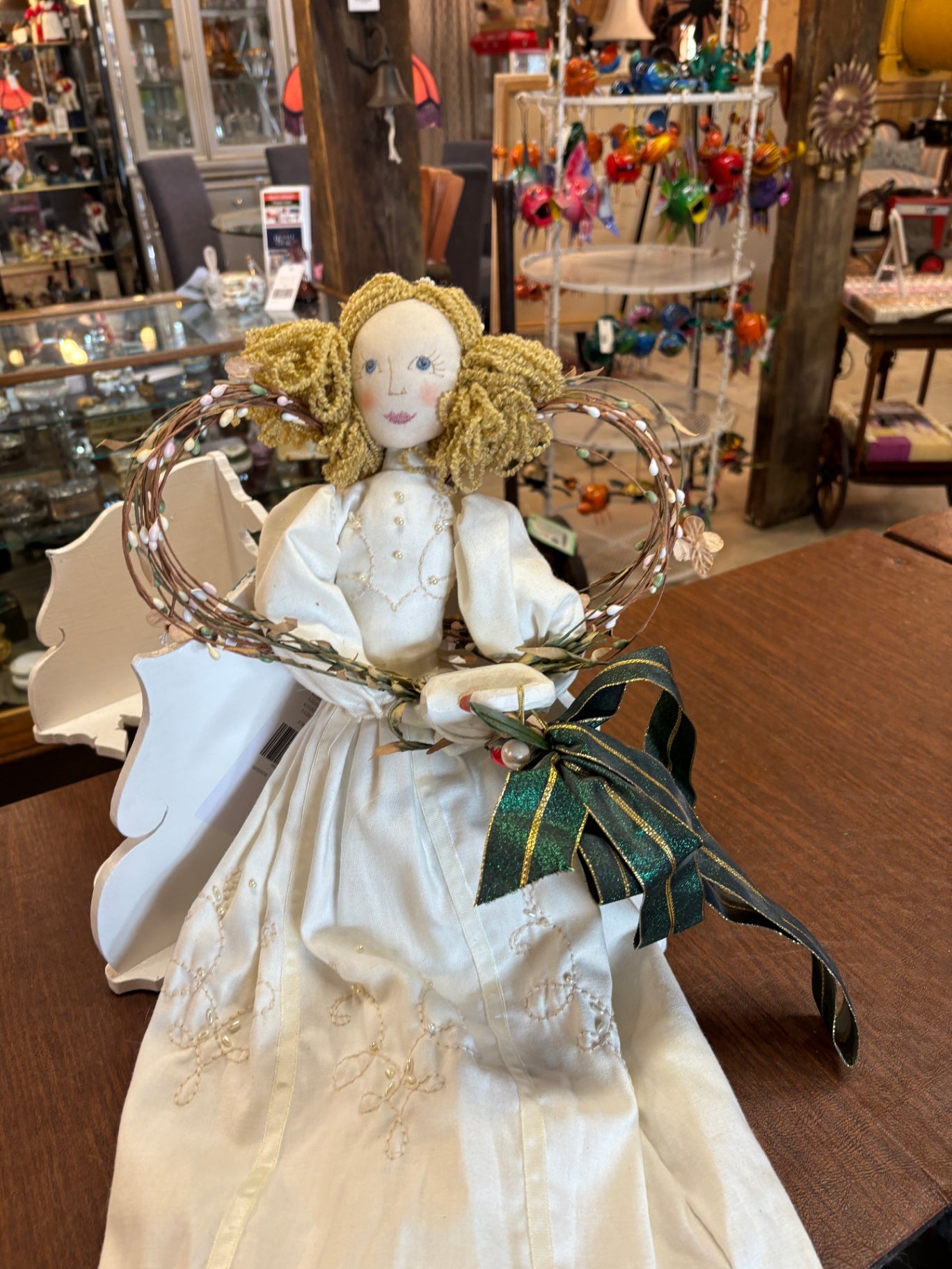 Angel Shelf Sitter