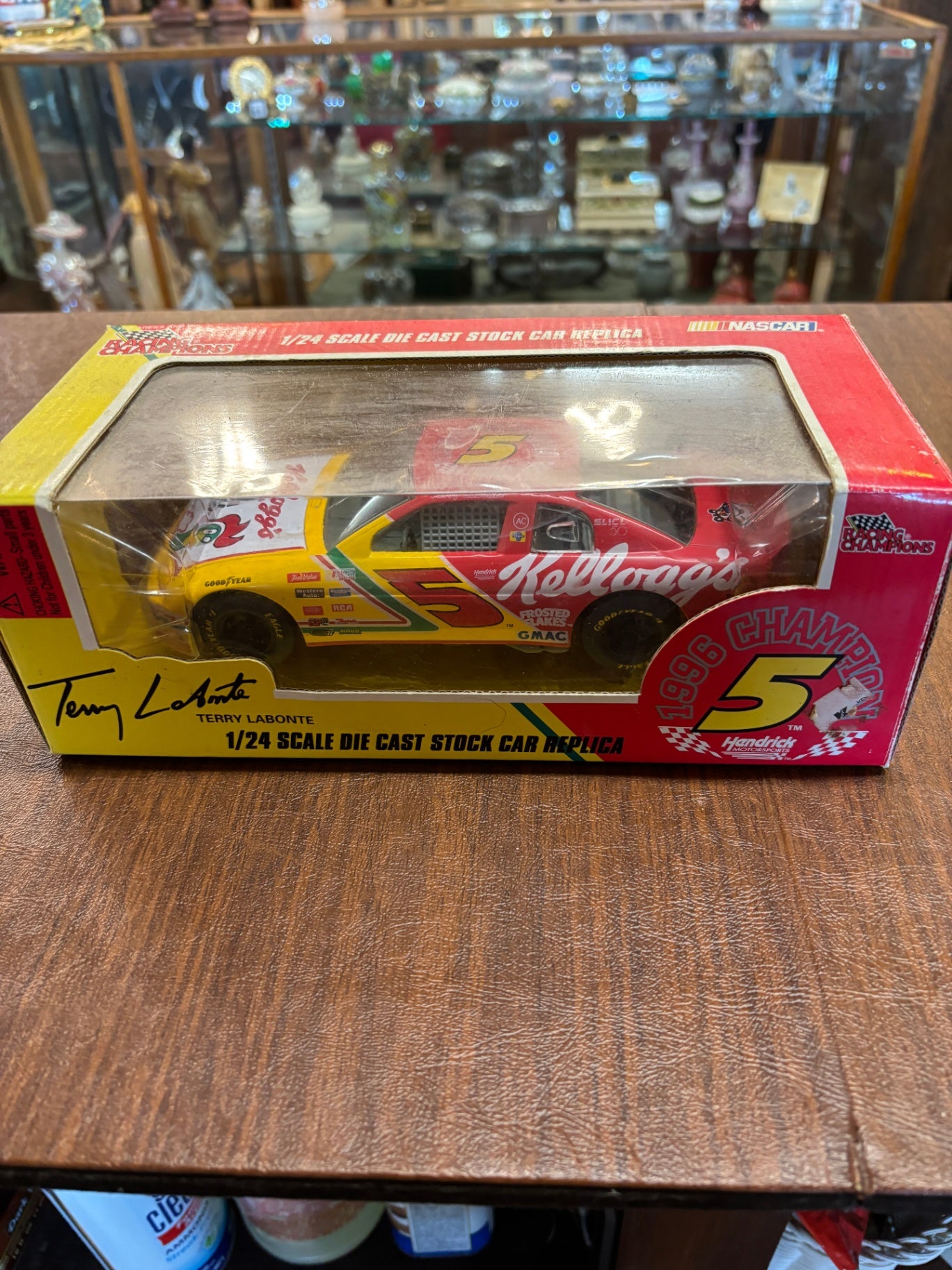 1997 Racing Champions TERRY LABONTE #5 Kellogg’s 1996 Champion 1/24 Diecast
