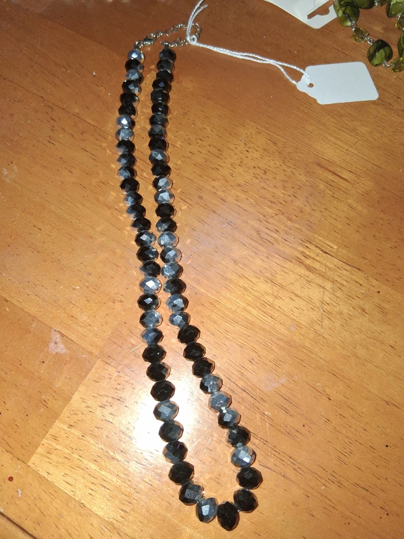 Necklace blk n silver crystal dsc