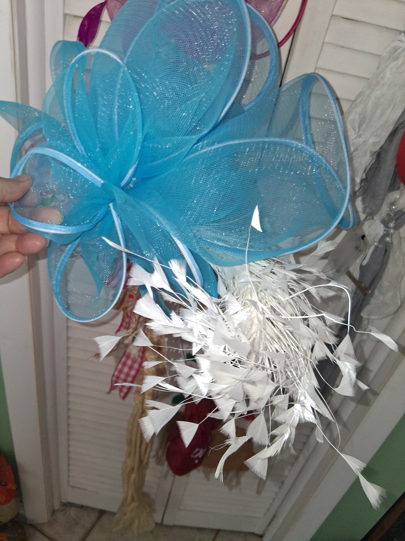 Fascinator blue n white dsc