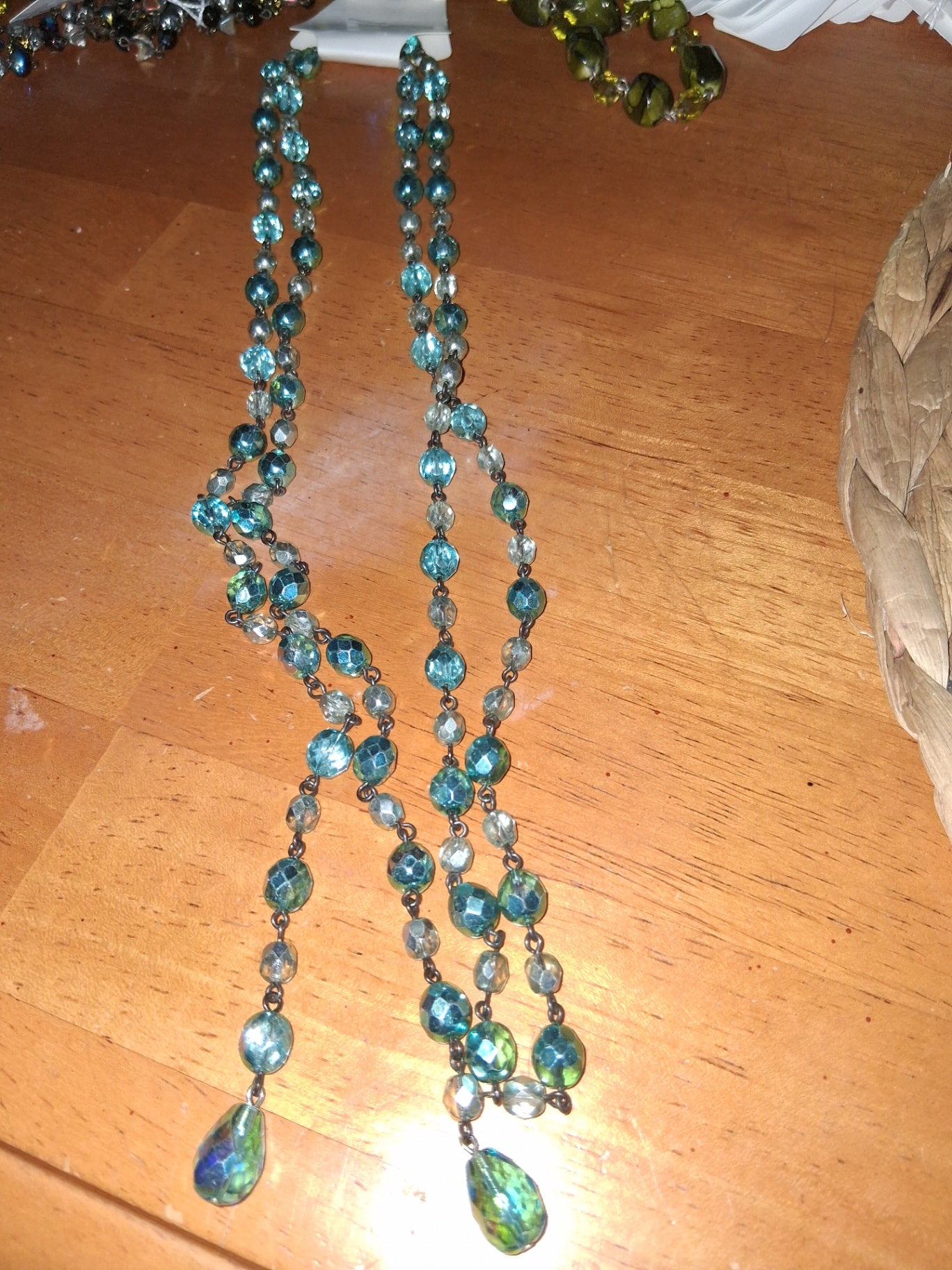 Lariat necklace aborealis crystal teal dsc