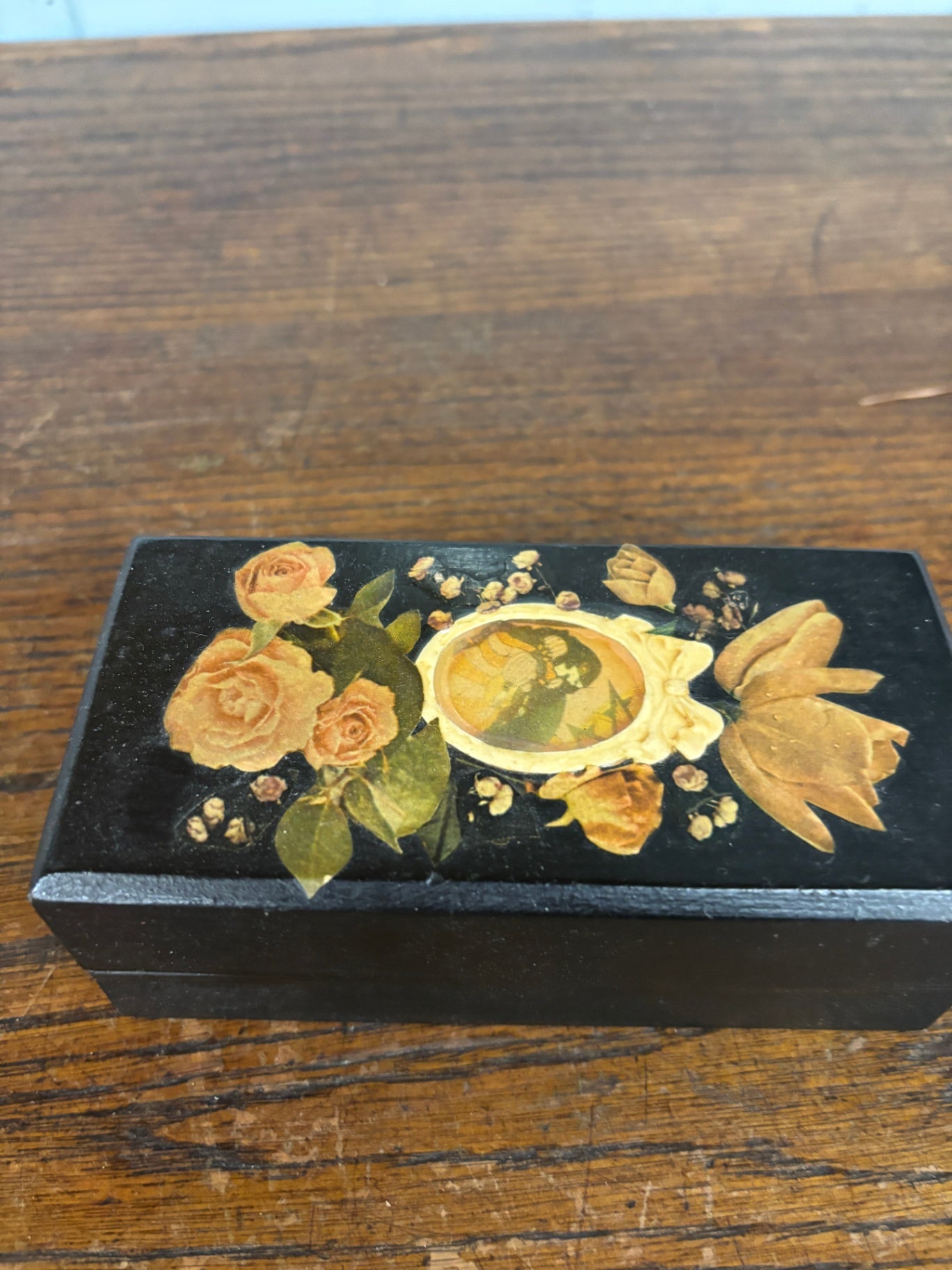 vintage wooden decorative box