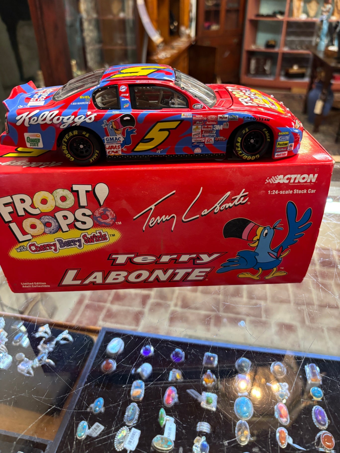 Terry Labonte 2000 Froot Loops Cherry Berry Swirls 1/24 Action Diecast