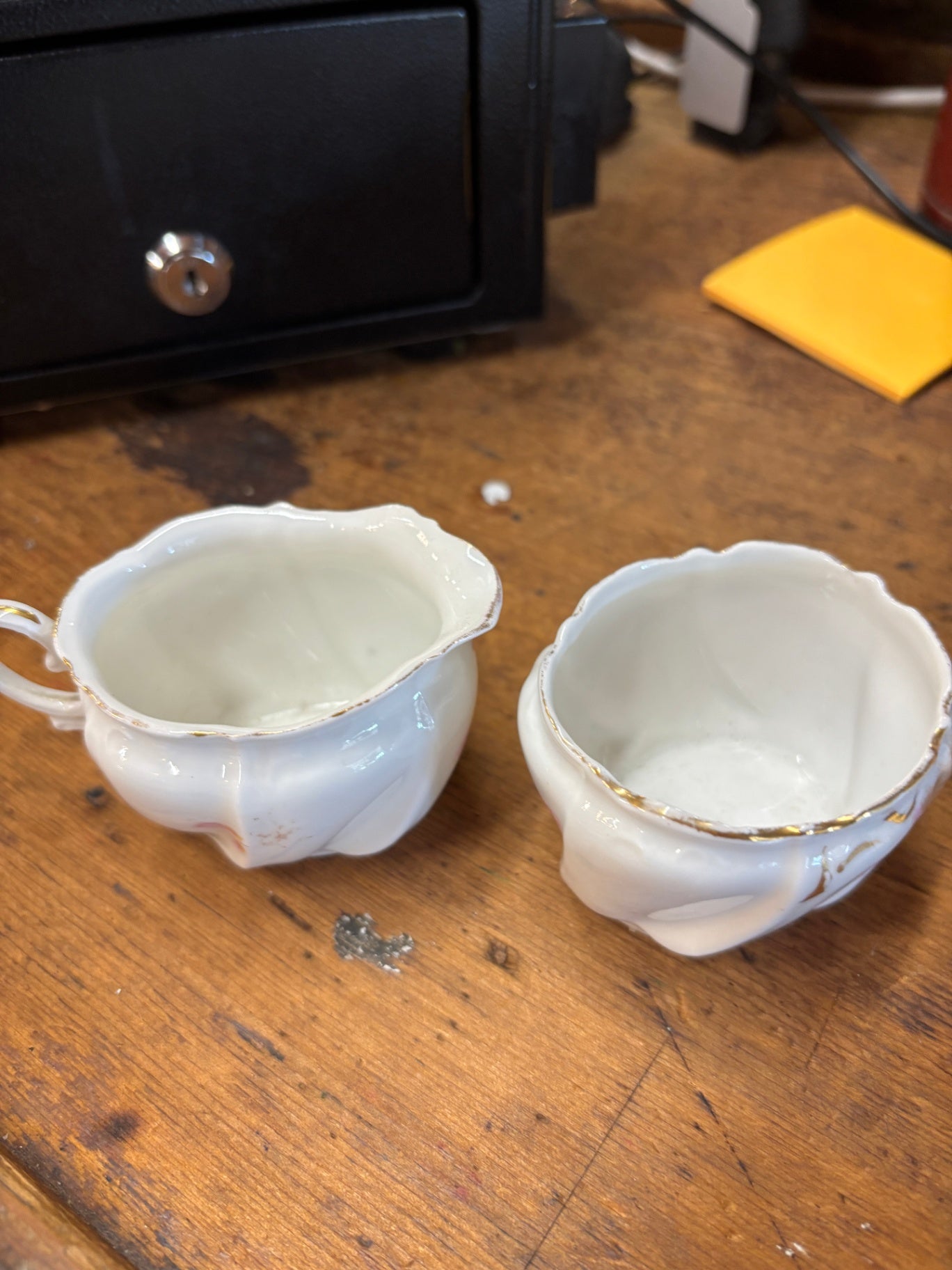 Sugar & Creamer-